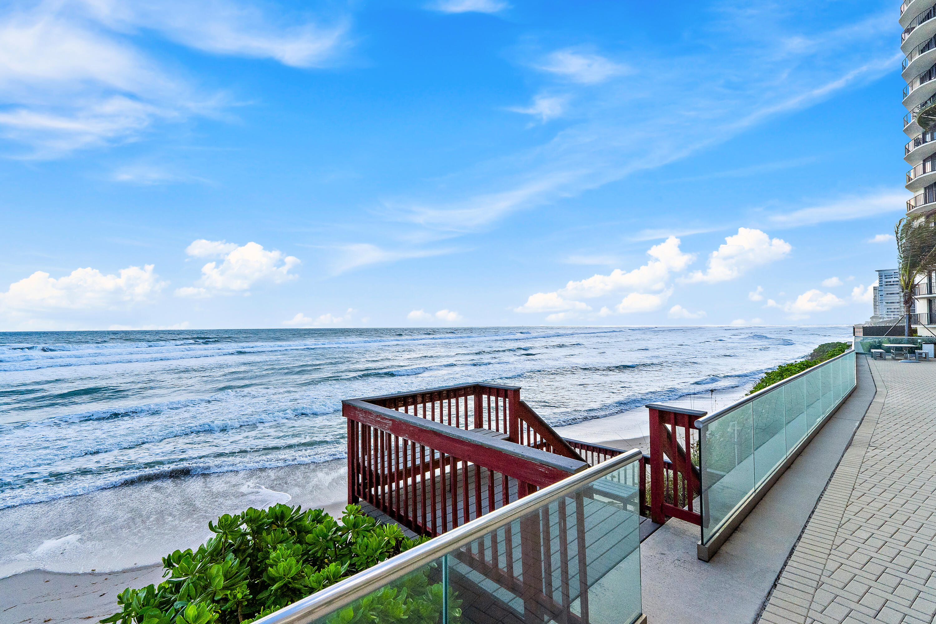 086-5440NOceanDr-PH205-SingerIsland-FULL