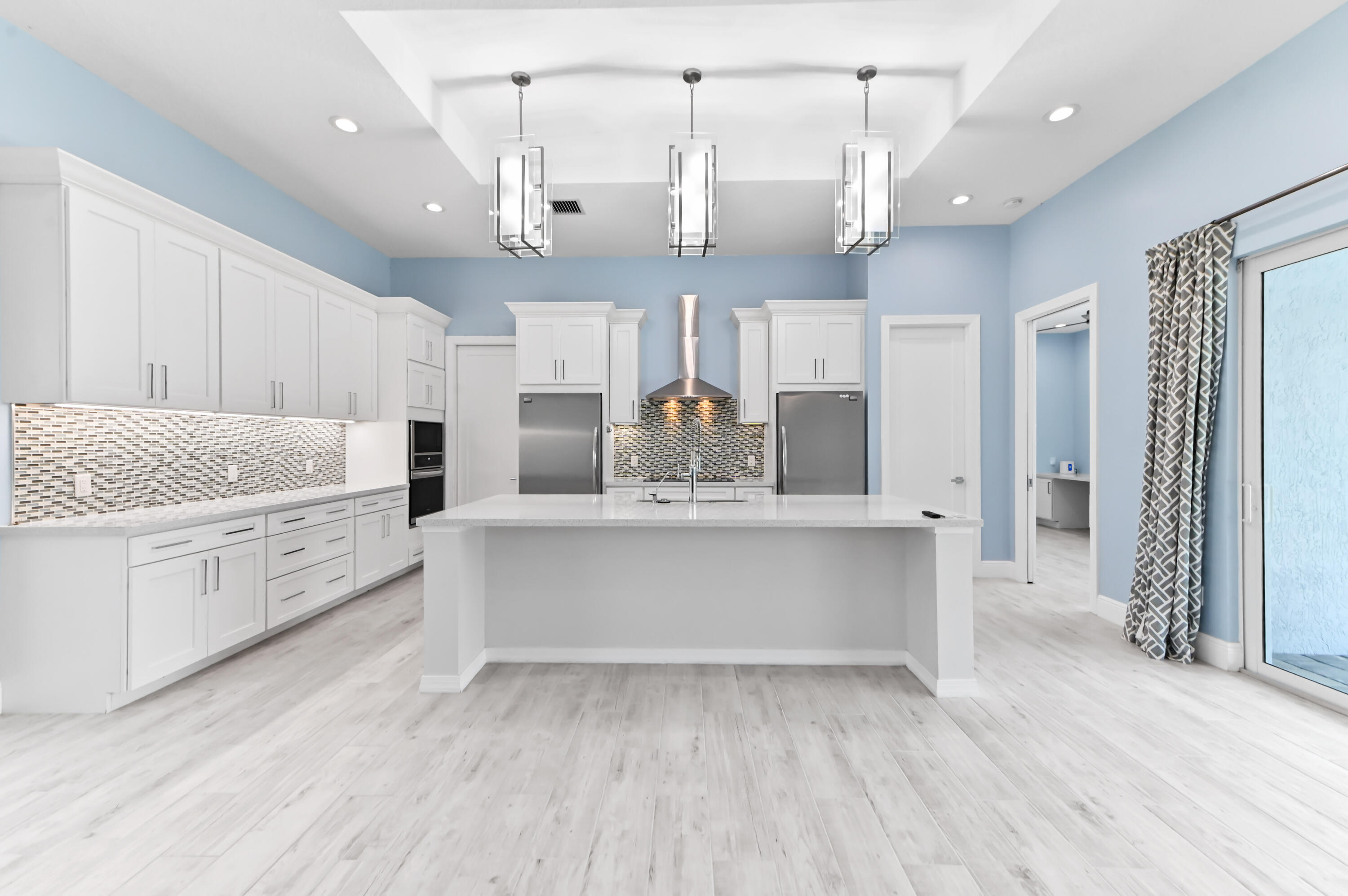 09 kitchen 01