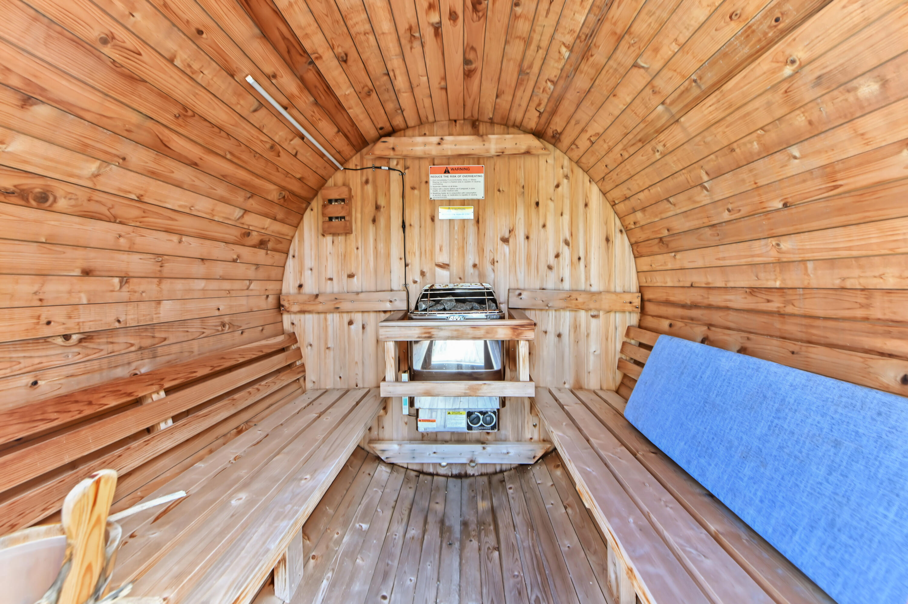 37 sauna 01