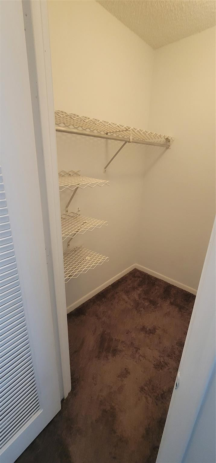 Walk-in closet