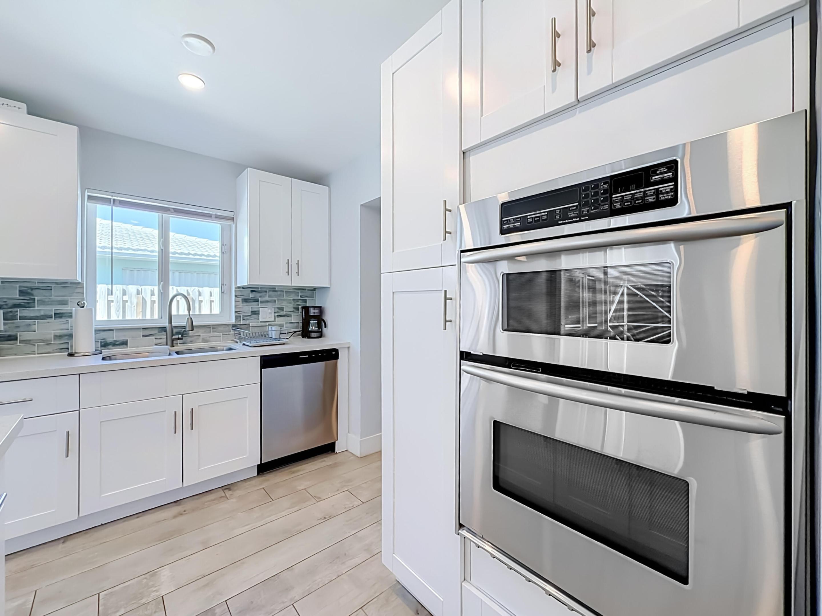 238 Corsair Avenue-35