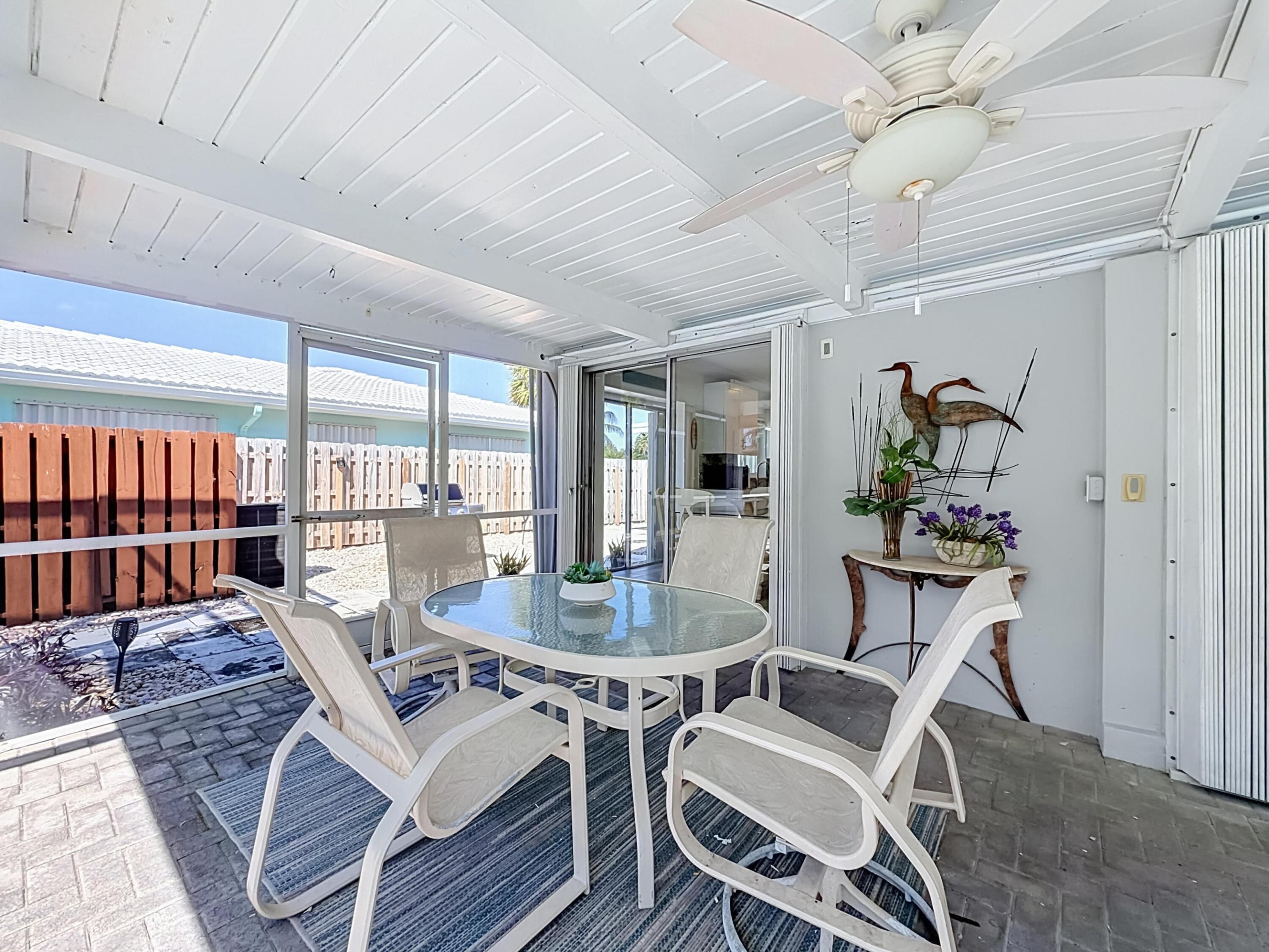 238 Corsair Avenue-81