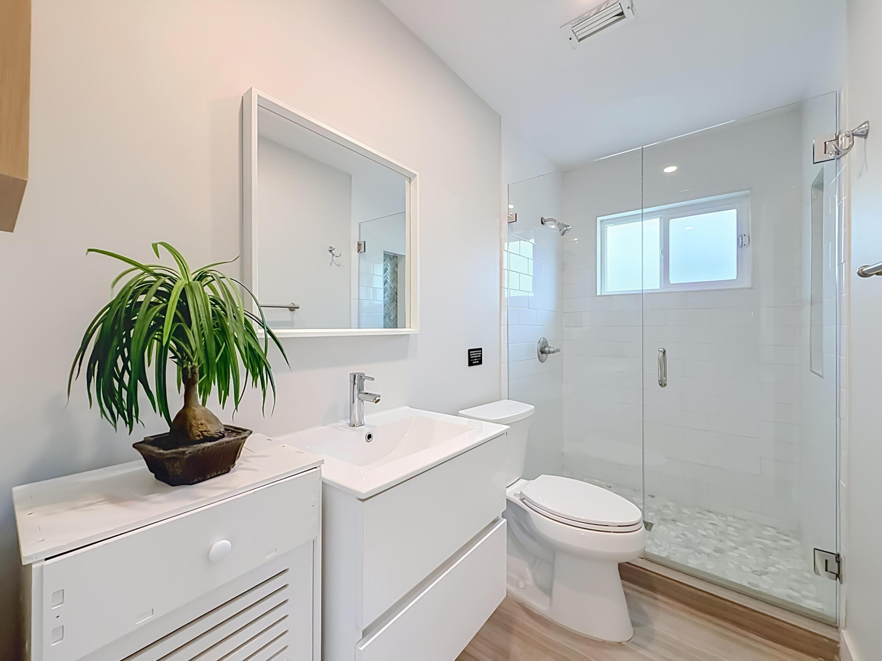 238 Corsair Avenue-57