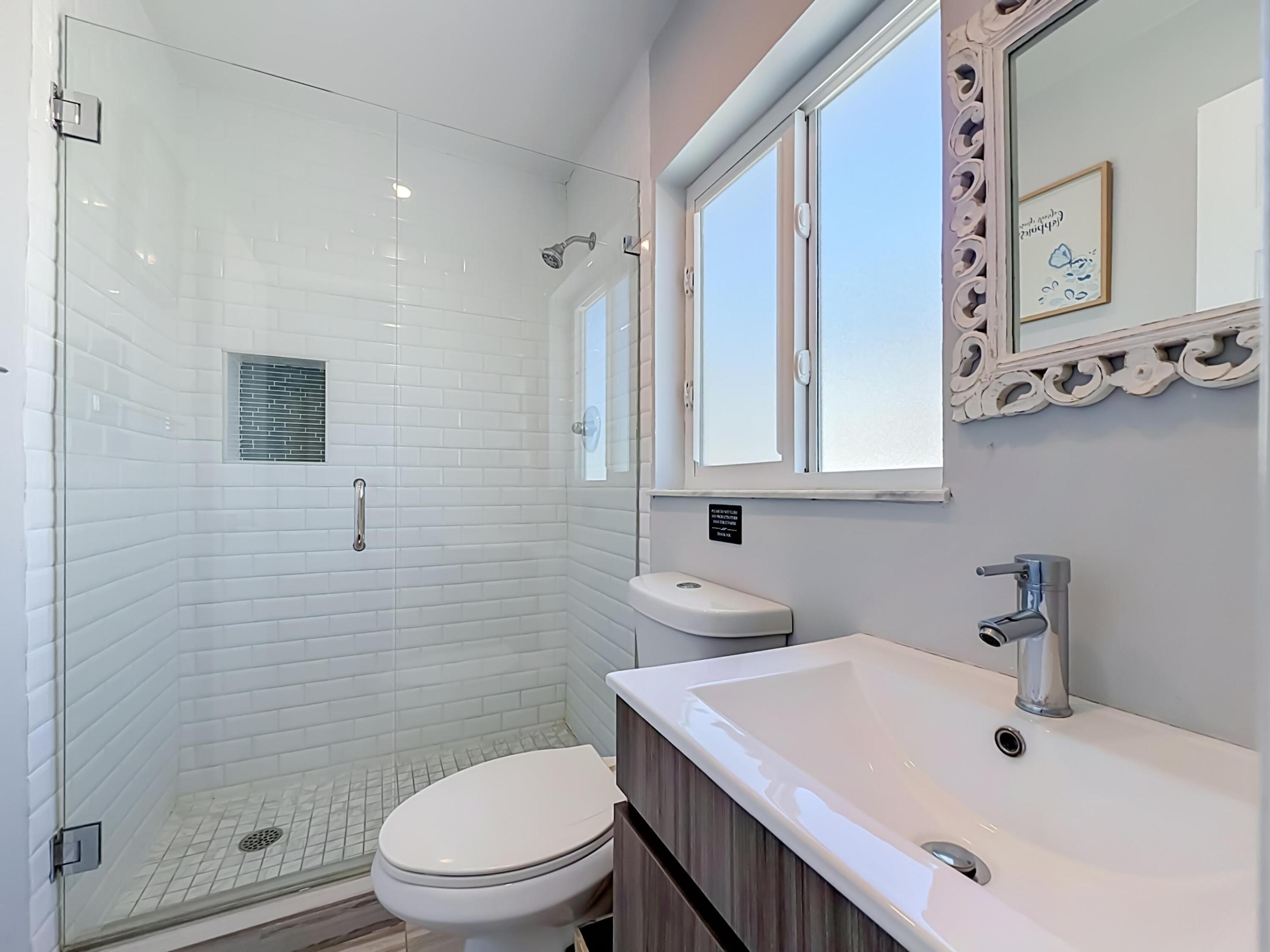 238 Corsair Avenue-63