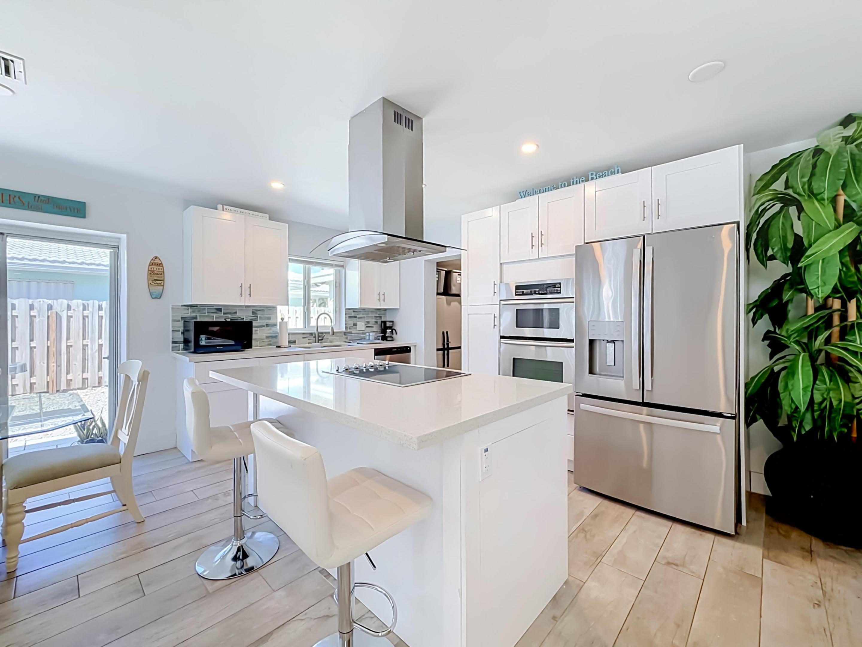 238 Corsair Avenue-30