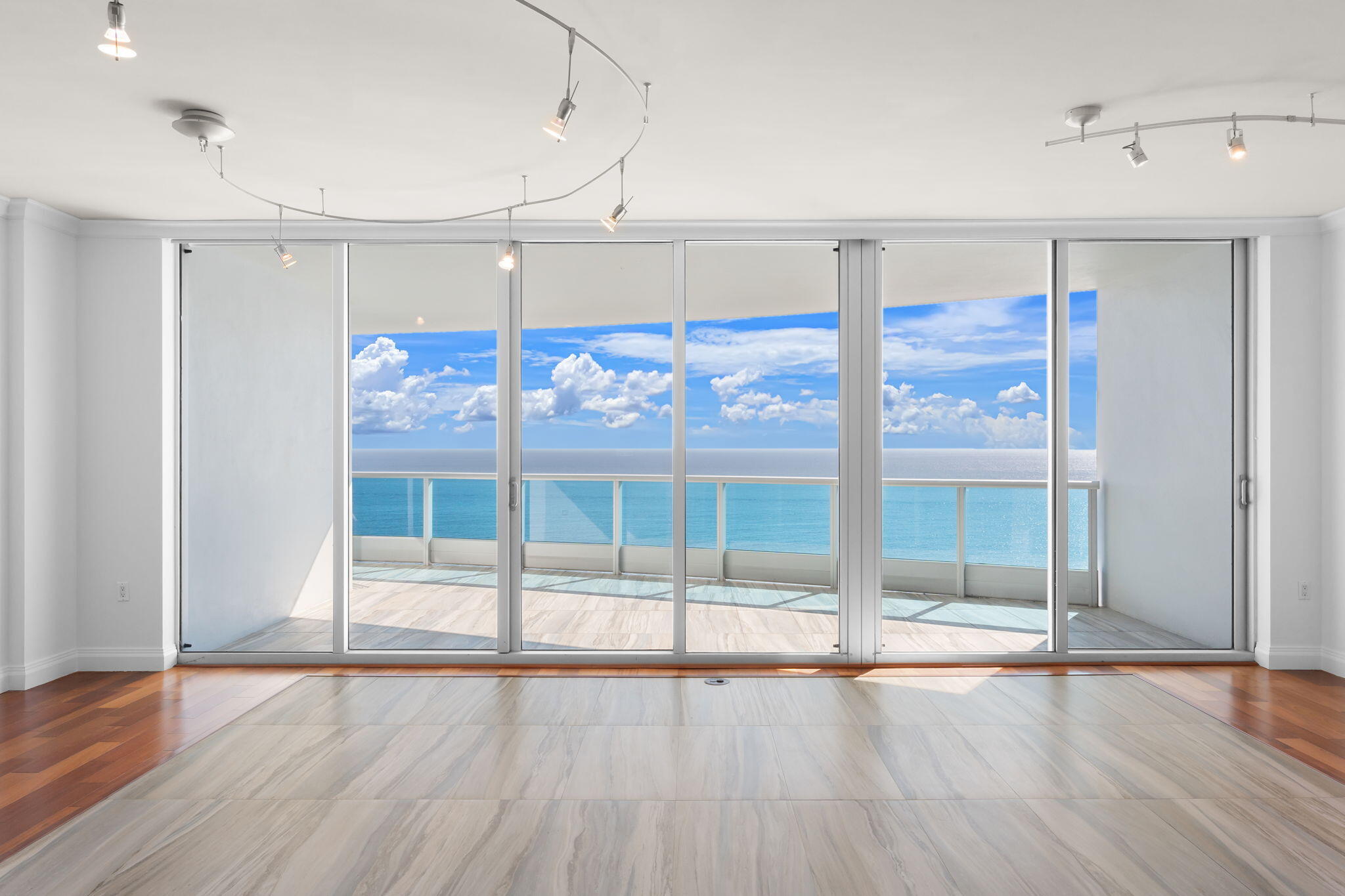 9-web-or-mls-1600 S Ocean Blvd, Unit 200