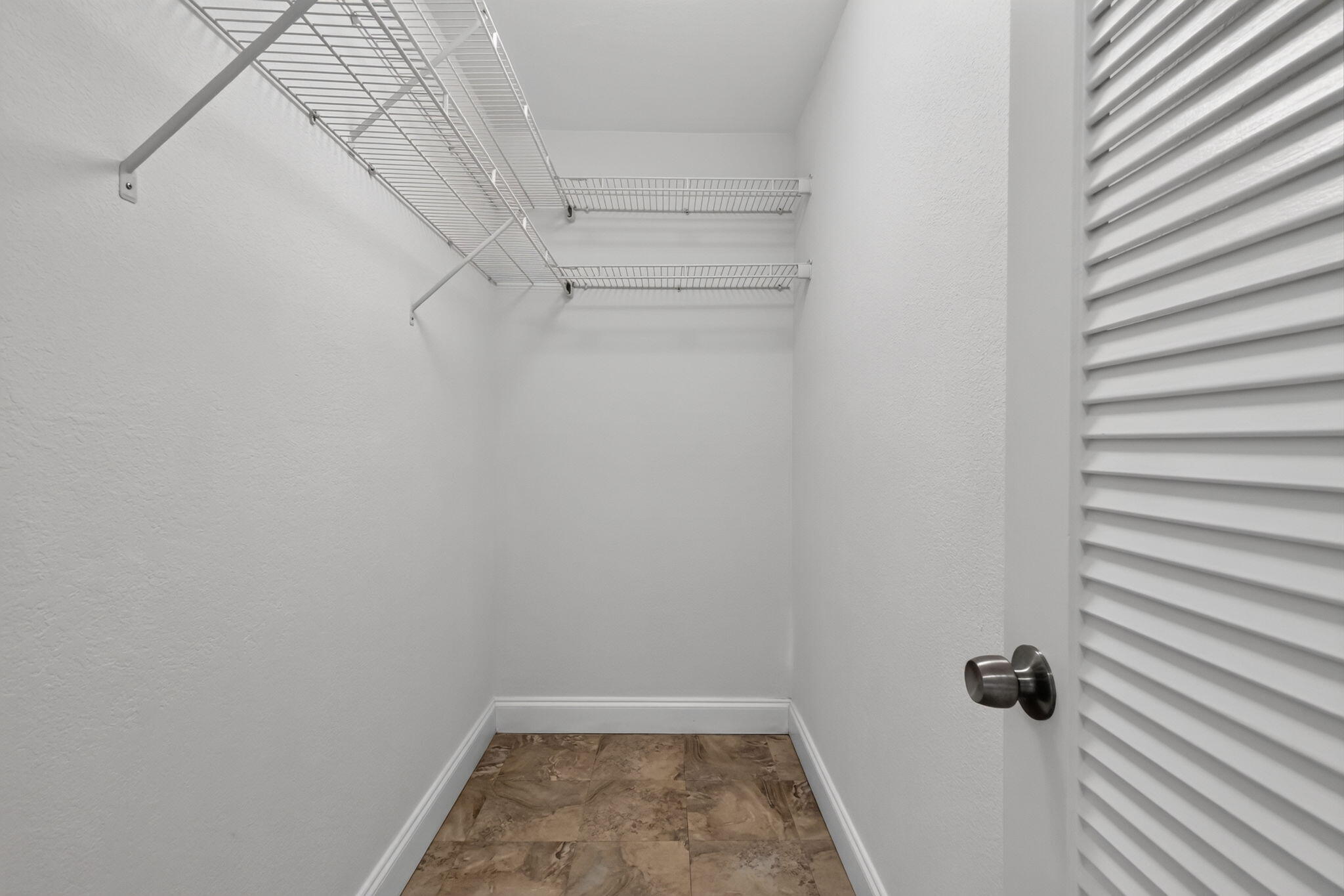 25-web-or-mls-_14A7594