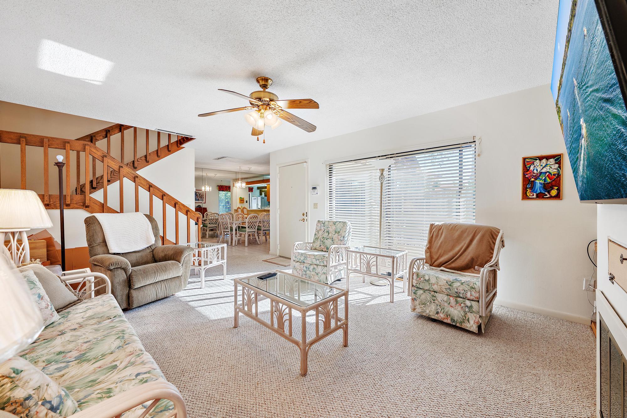 825 Center St 20C-5