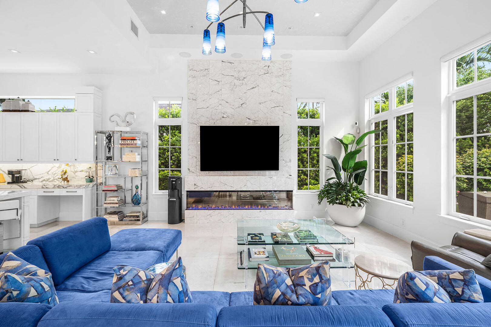 2296_Acorn_Palm_Road_26