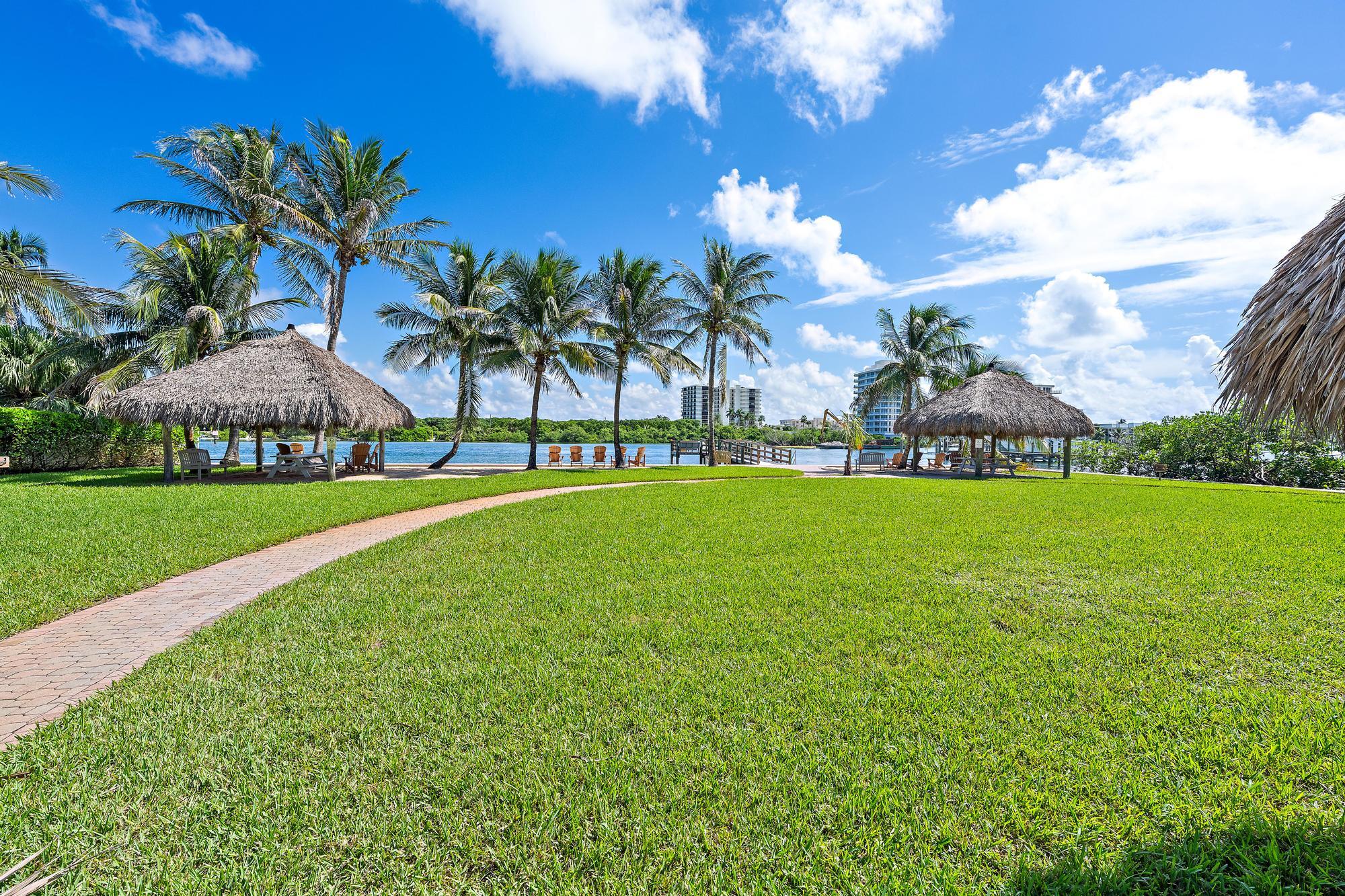 3335 Cove Rd-1