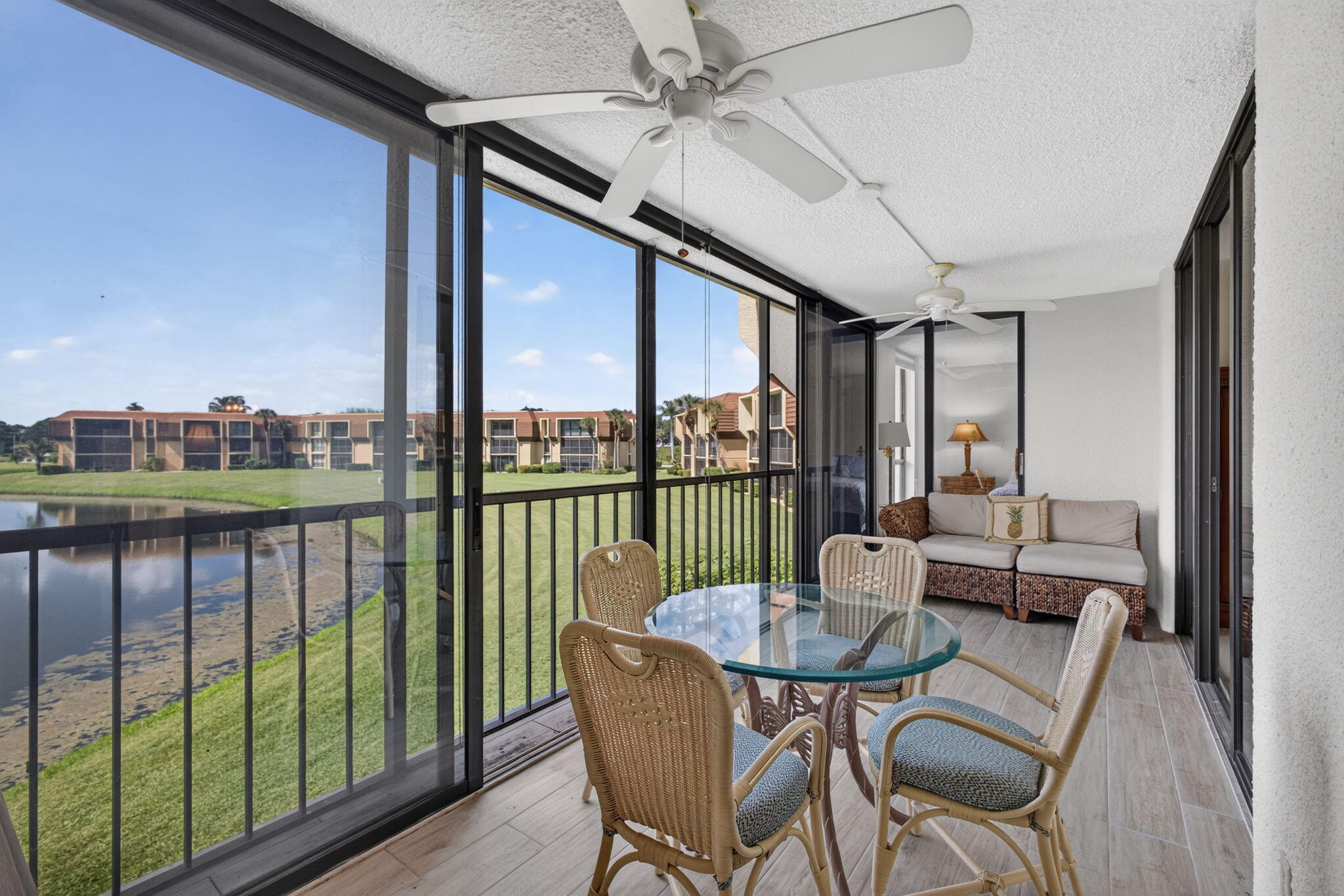 Screened-in Balcony