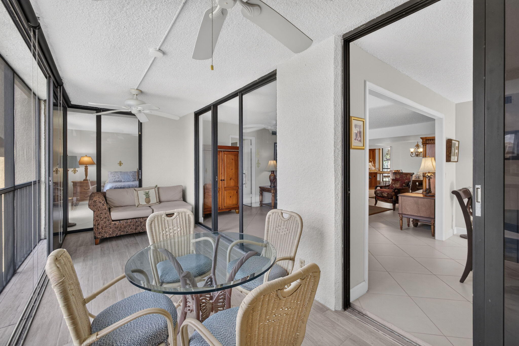 Screened-in Balcony