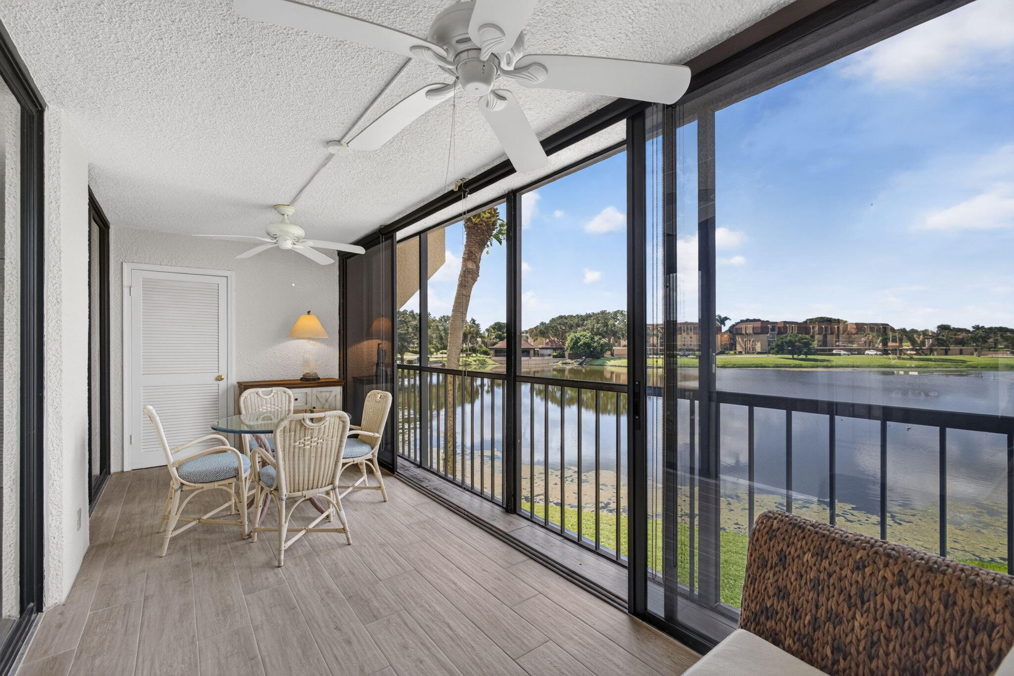 Screened-in Balcony