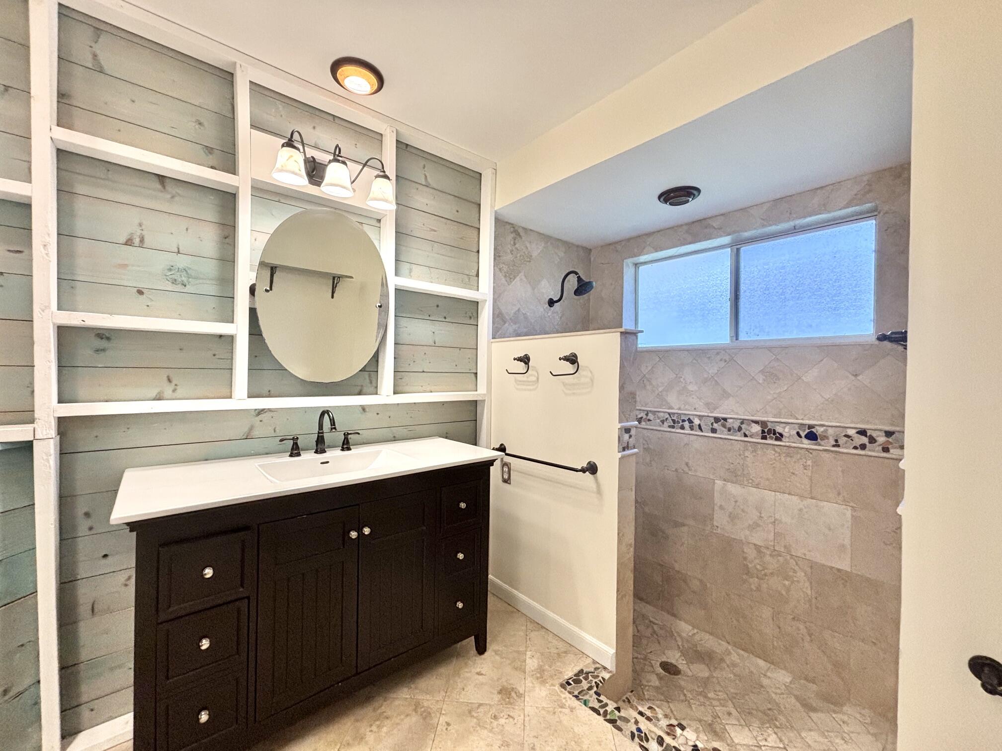 Master bath 2