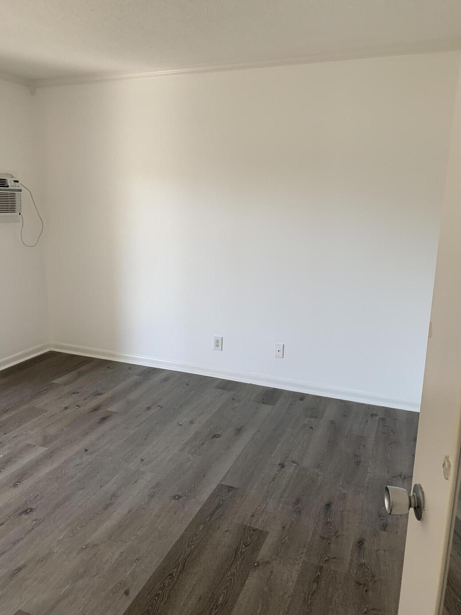 29CanterburyBedroom