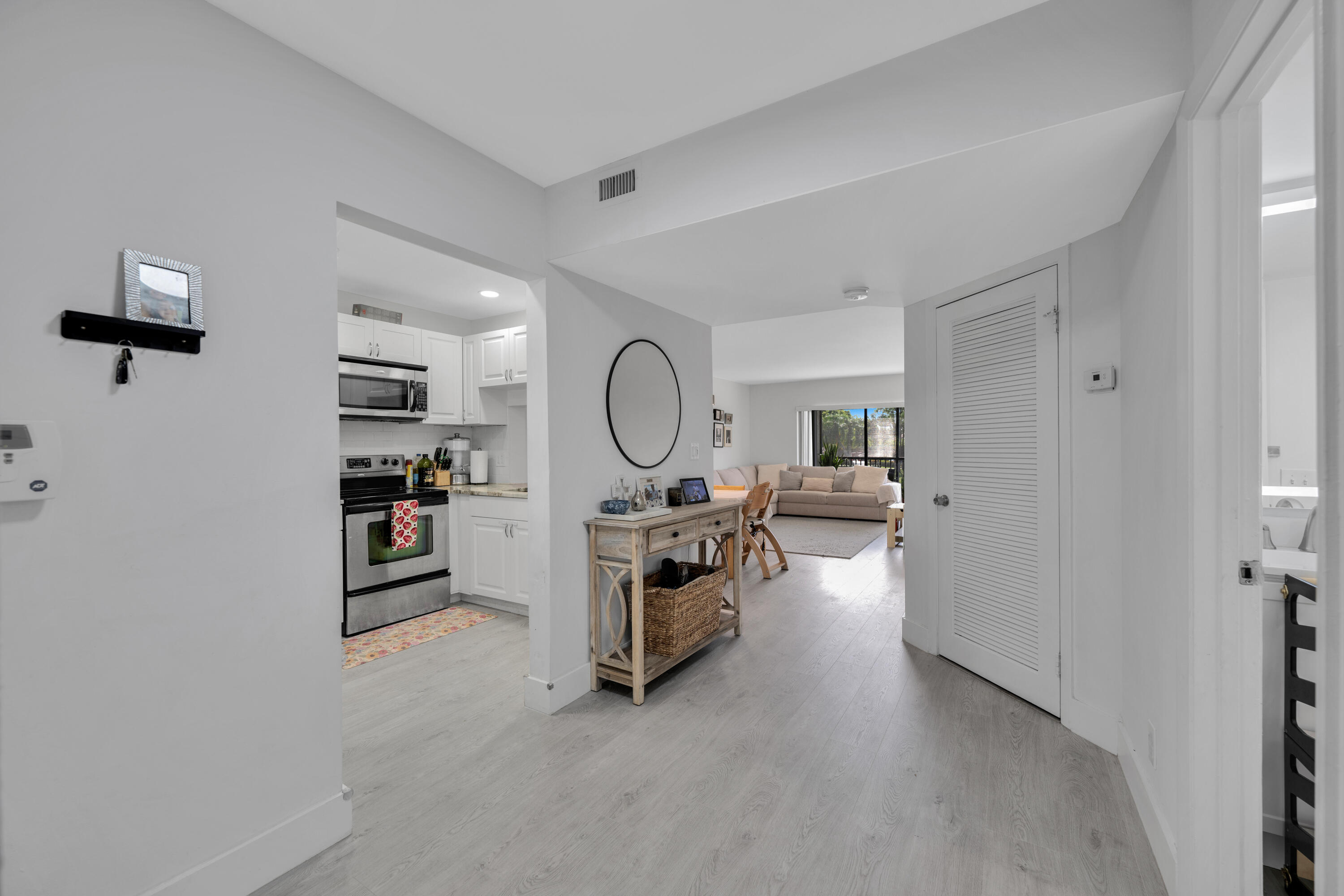 1234 S Military Trail #1824 00021