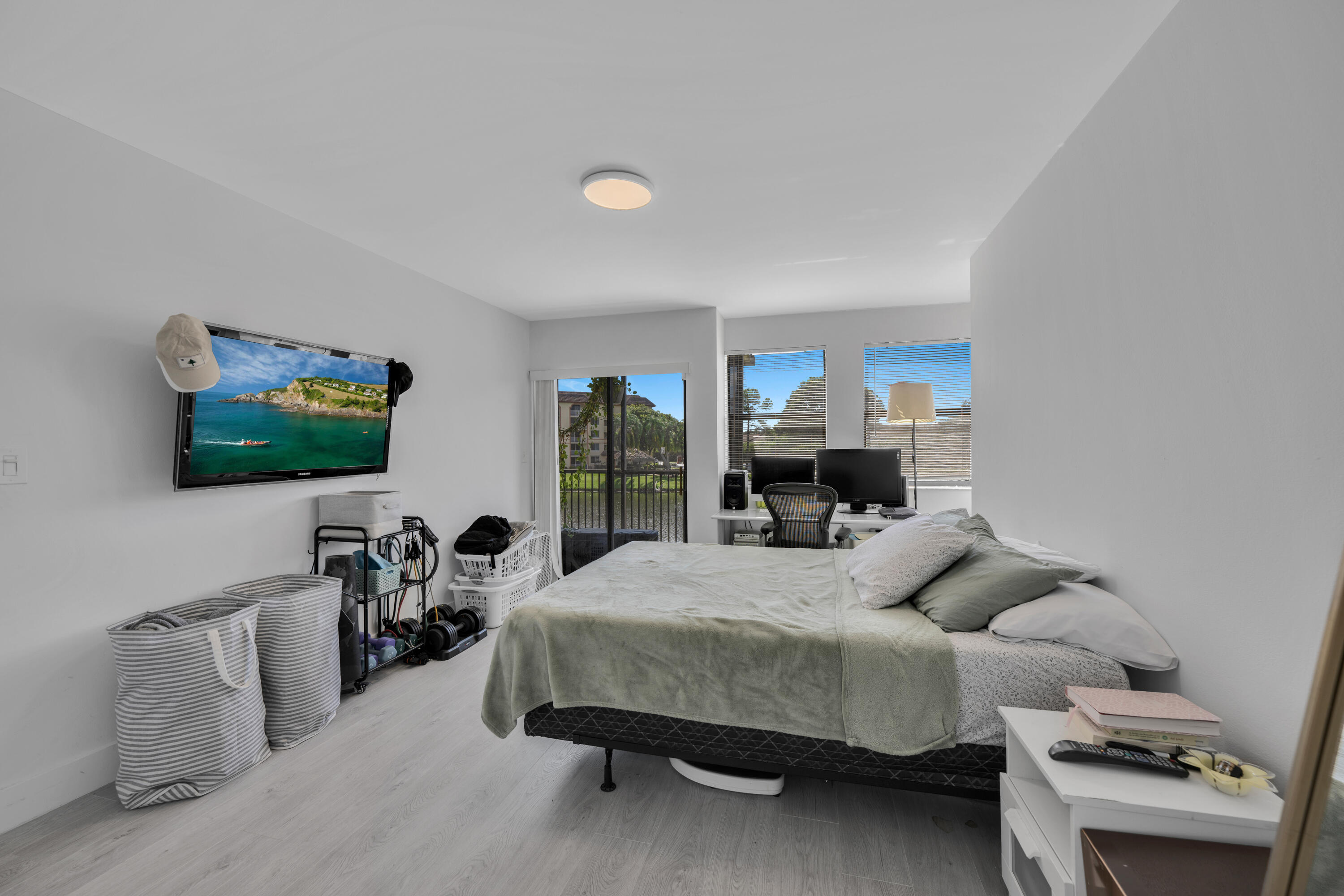 1234 S Military Trail #1824 00025