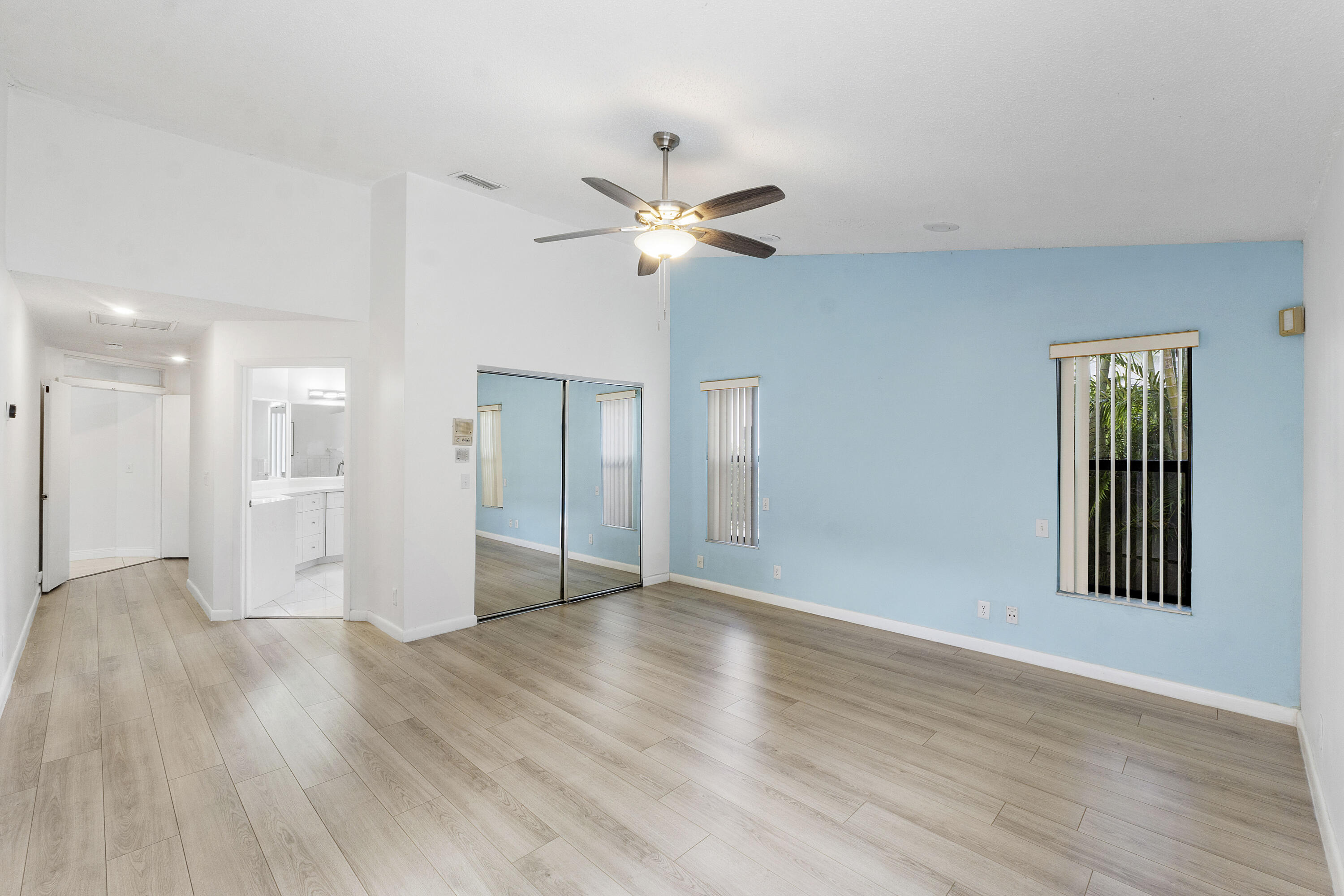 11932 nw 2nd st_028