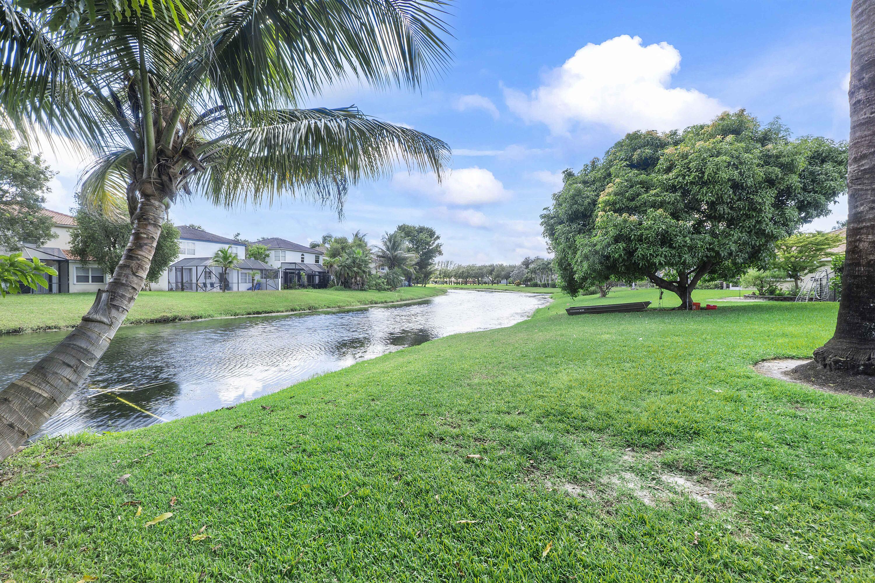 11932 nw 2nd st_019
