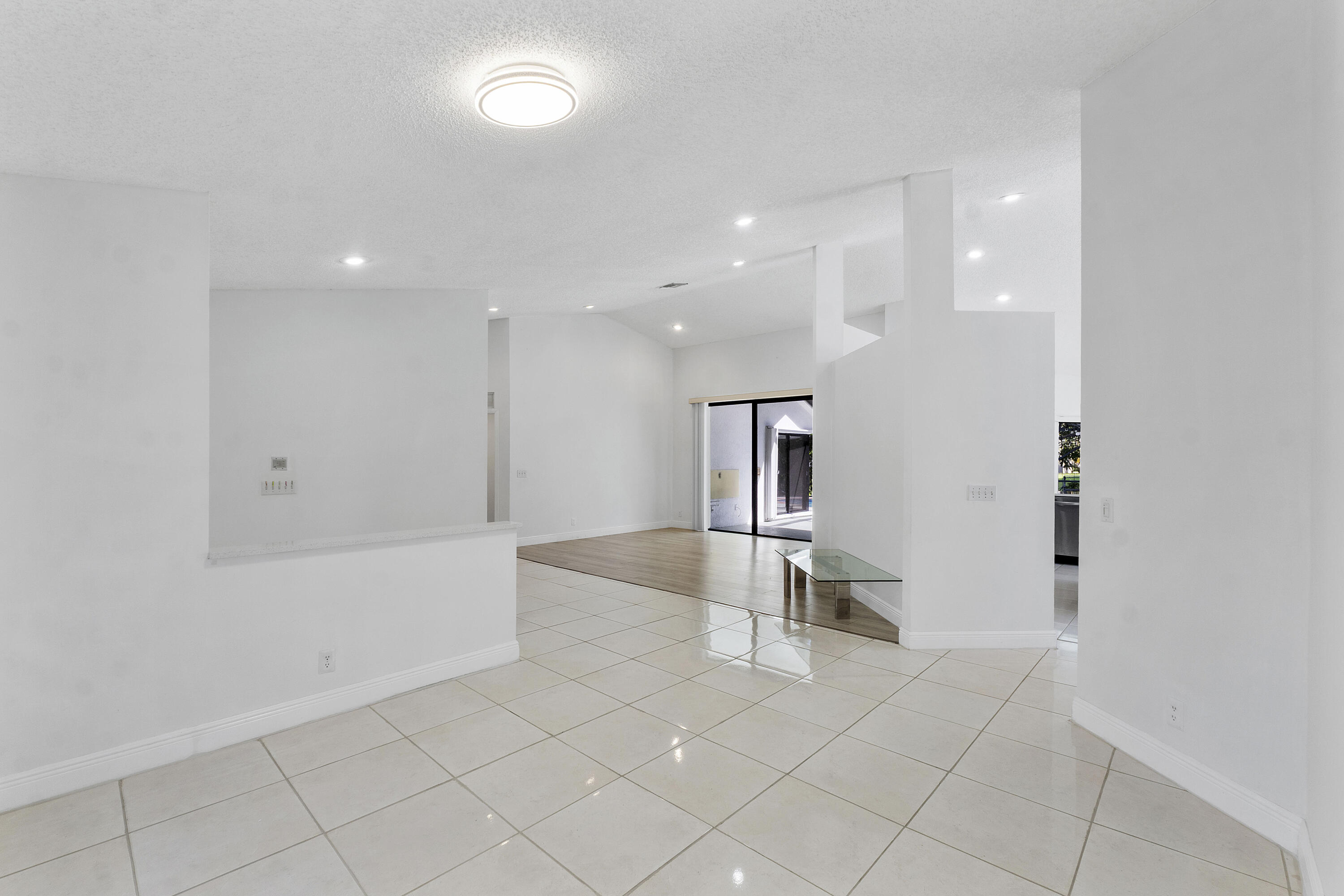11932 nw 2nd st_038