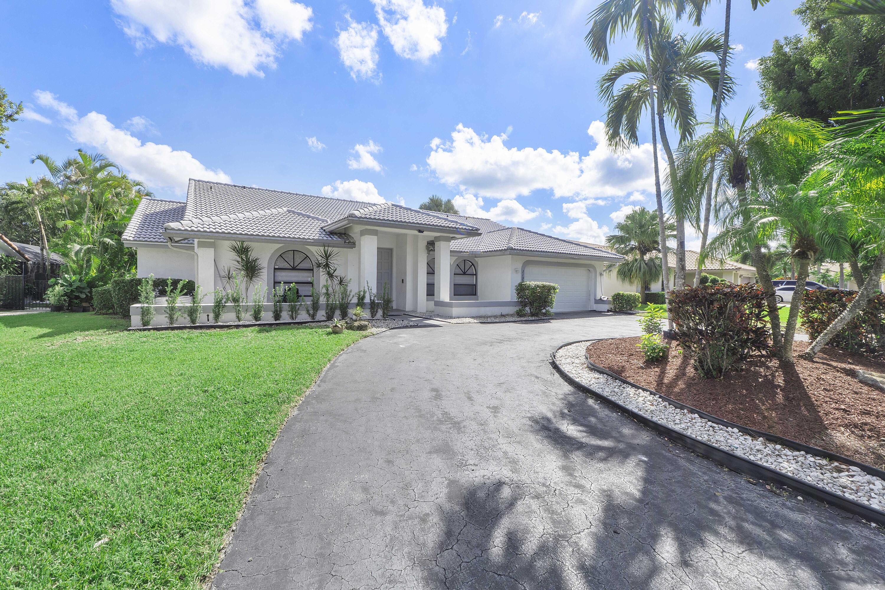 11932 nw 2nd st_017