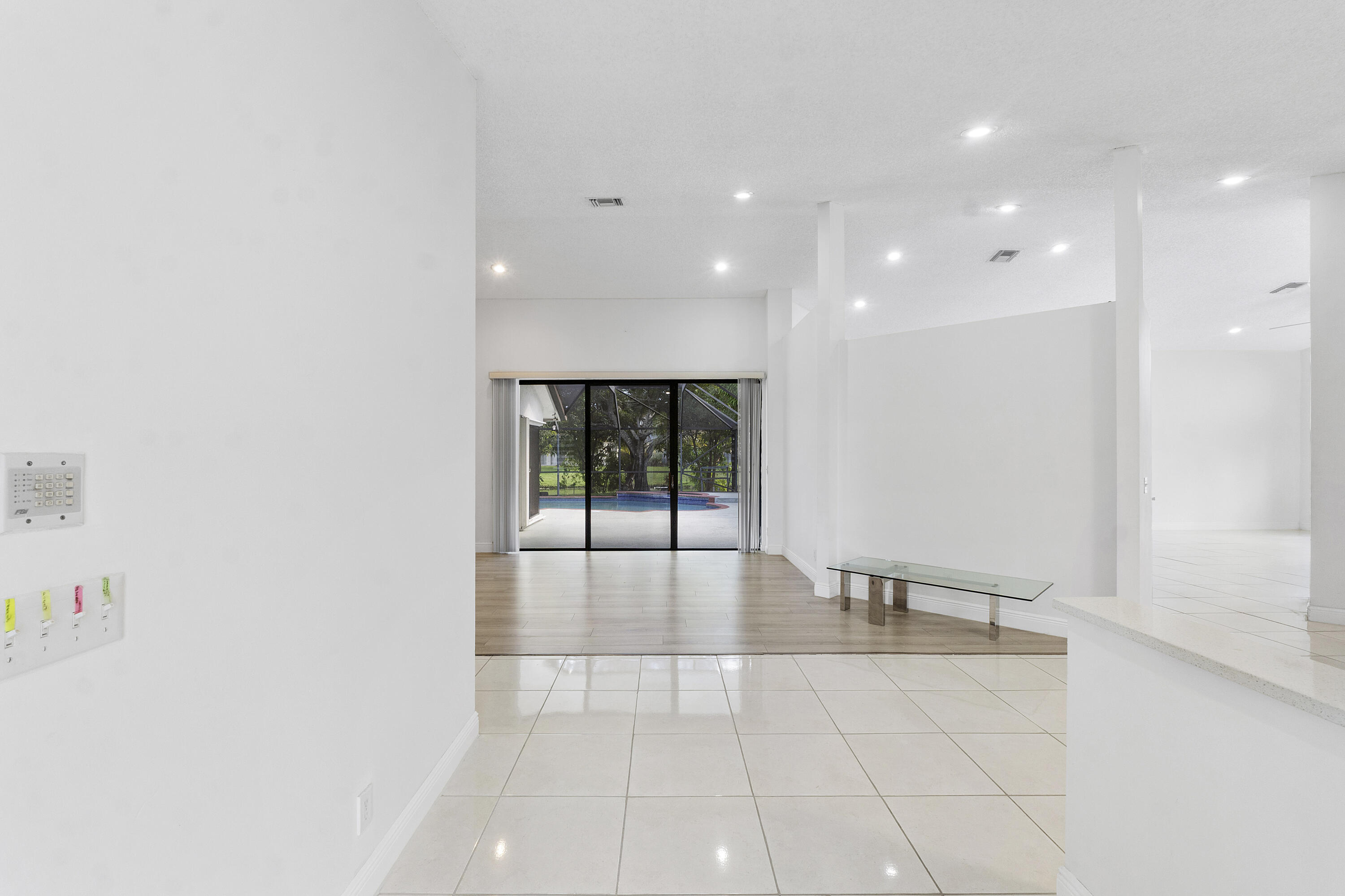11932 nw 2nd st_037