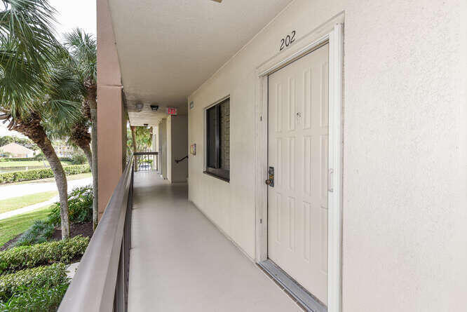 1401 Tidal Pointe Blvd Apt 202-small-024
