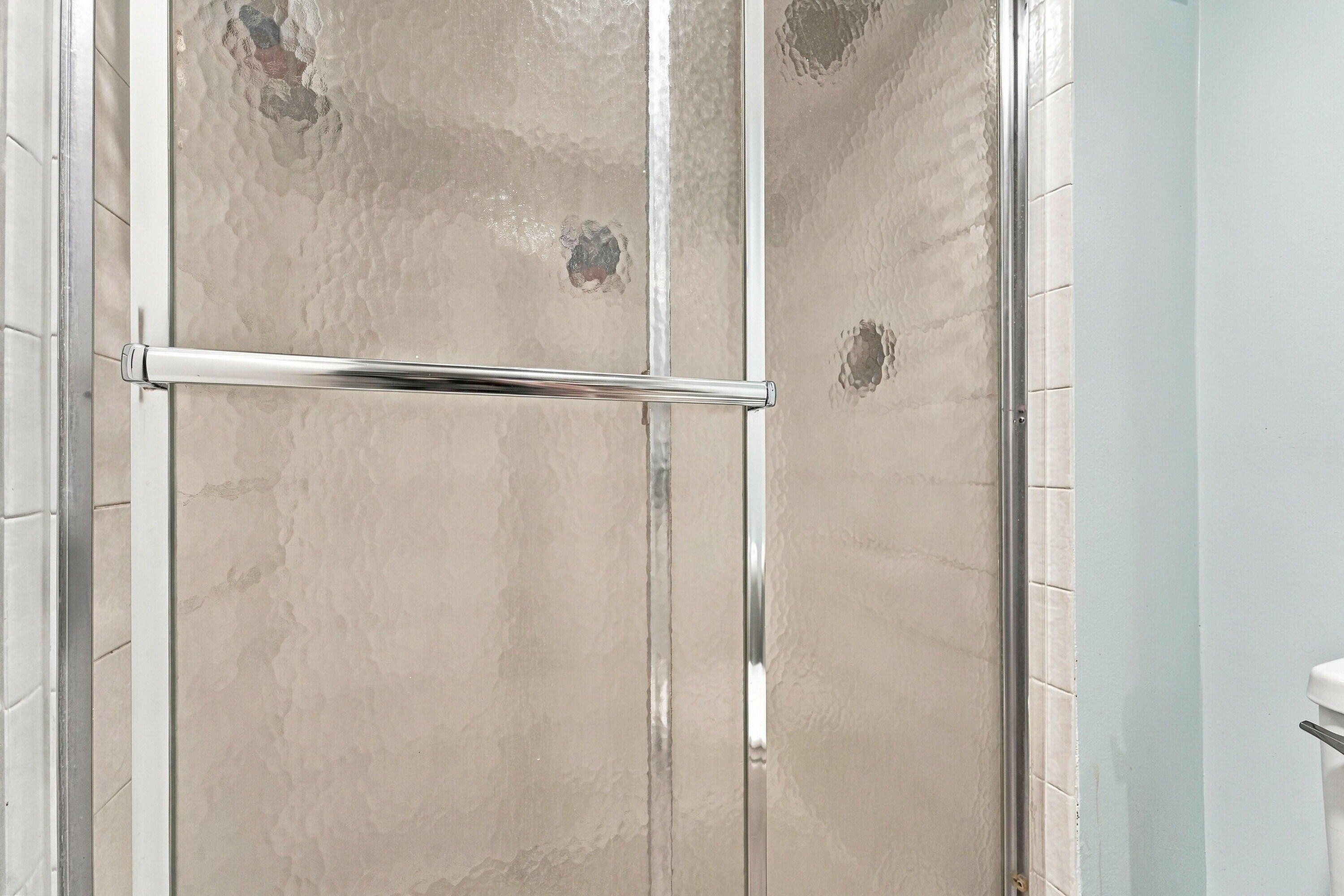 16_primary bathroom