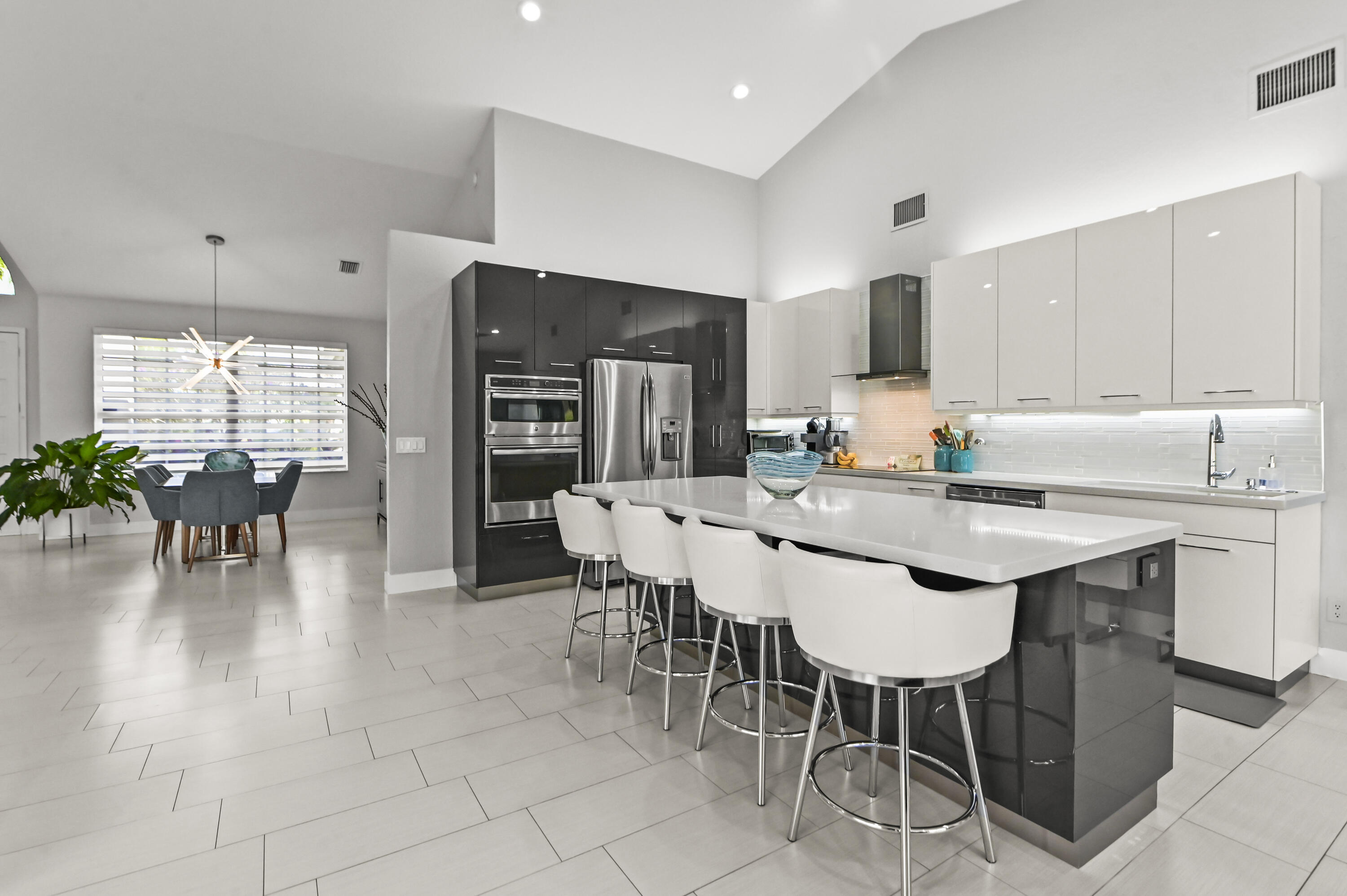 15 Kitchen 03