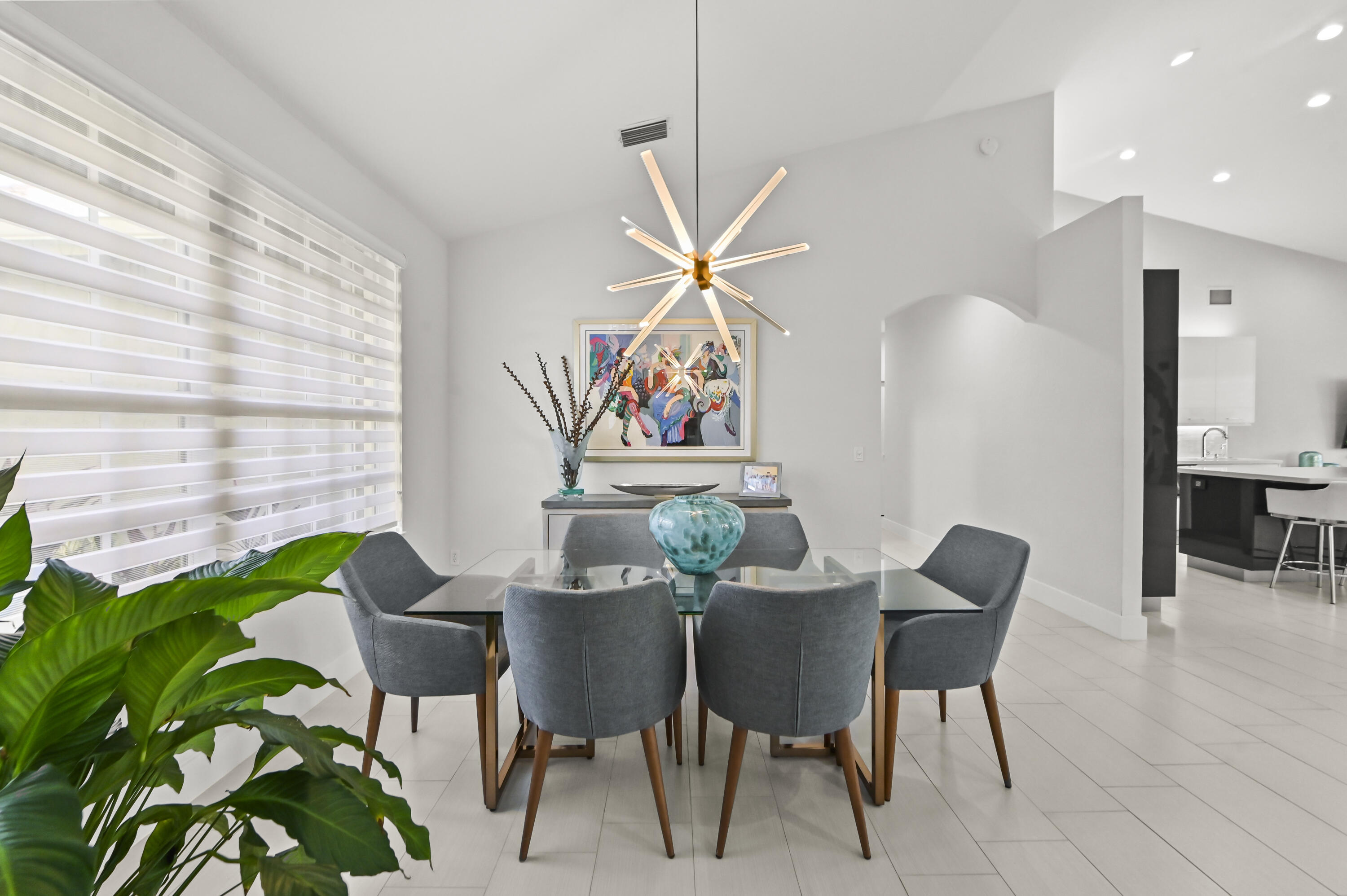11 Dining room 01
