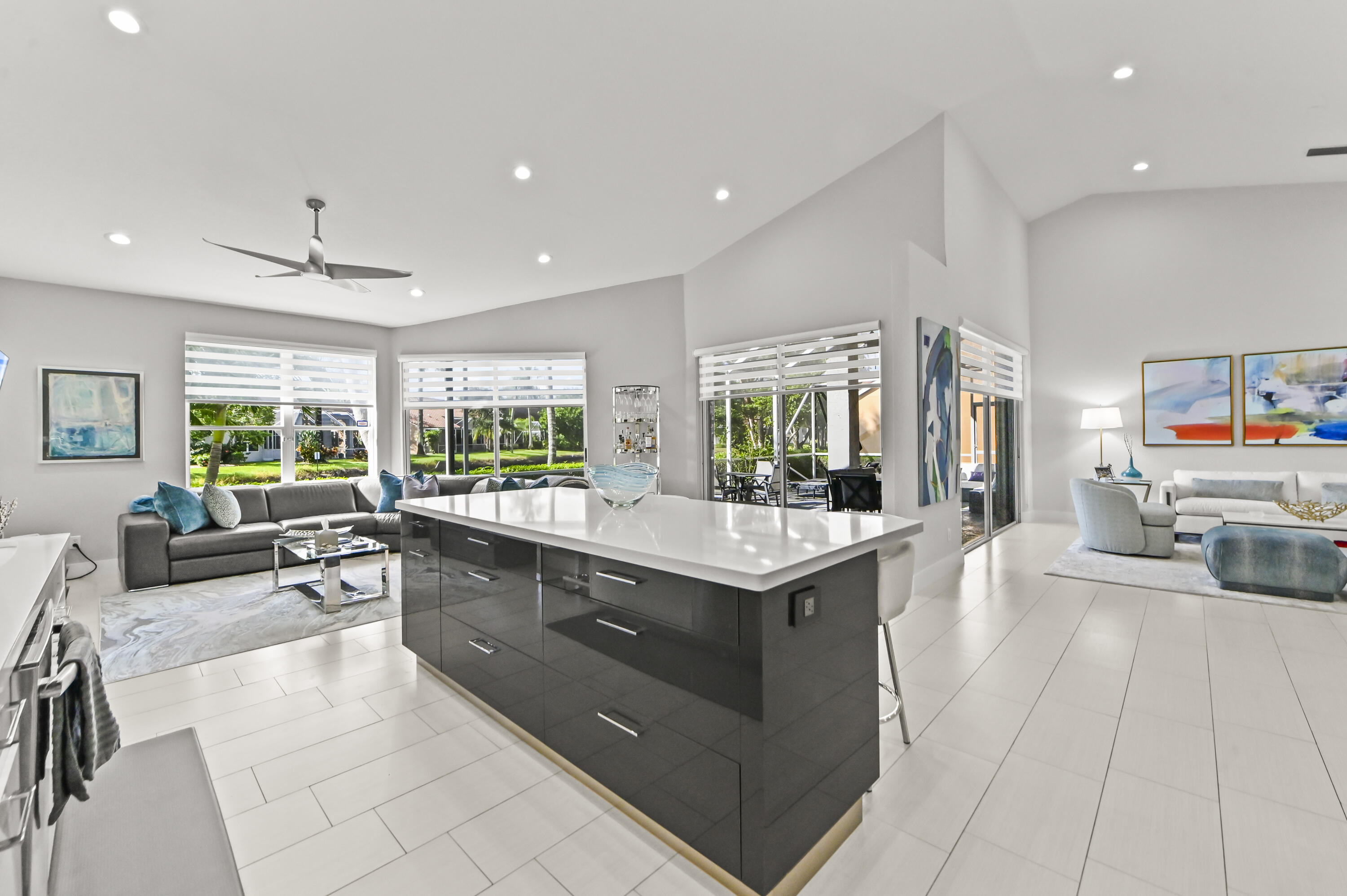 18 Kitchen 06