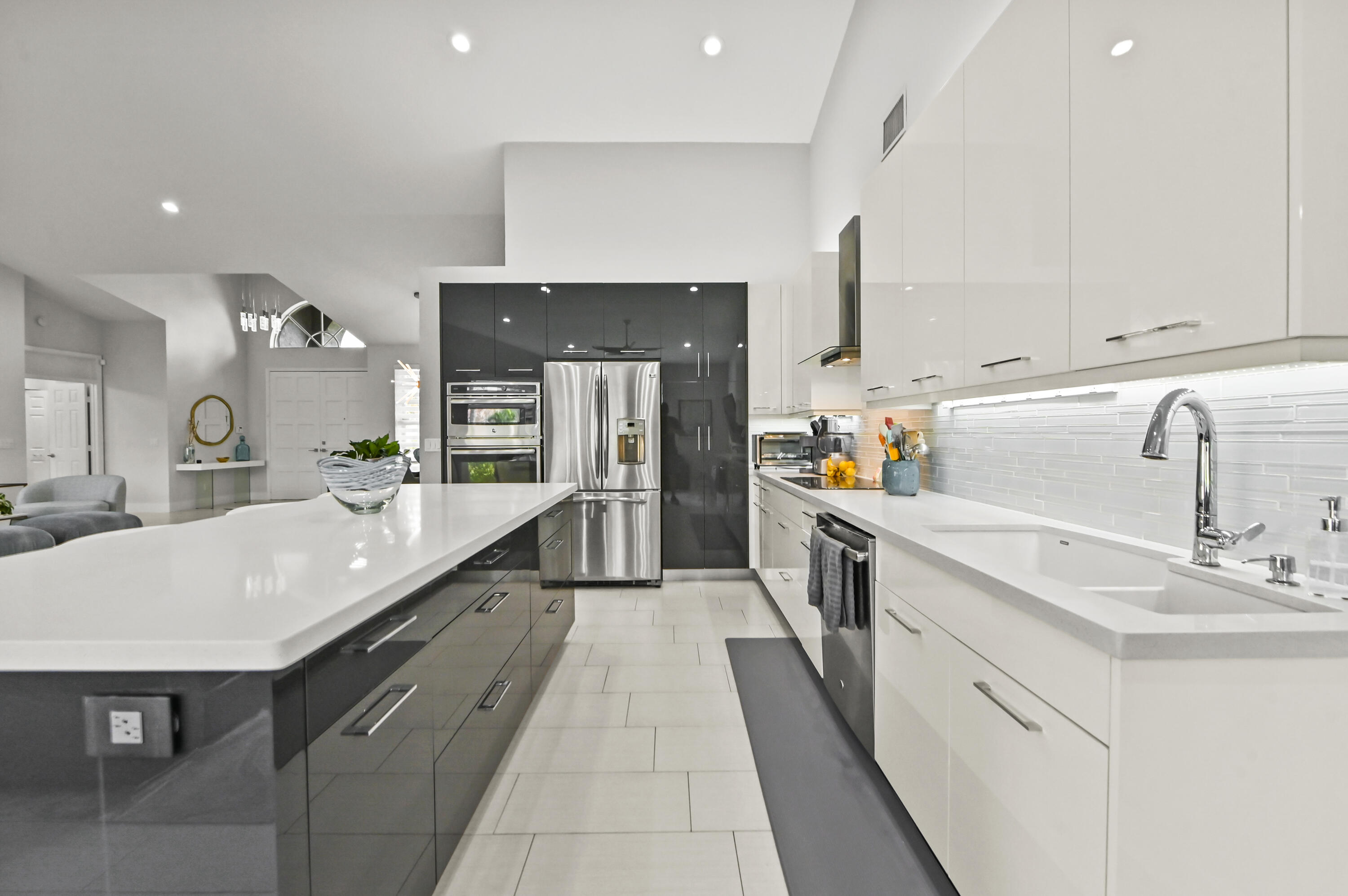 16 Kitchen 04