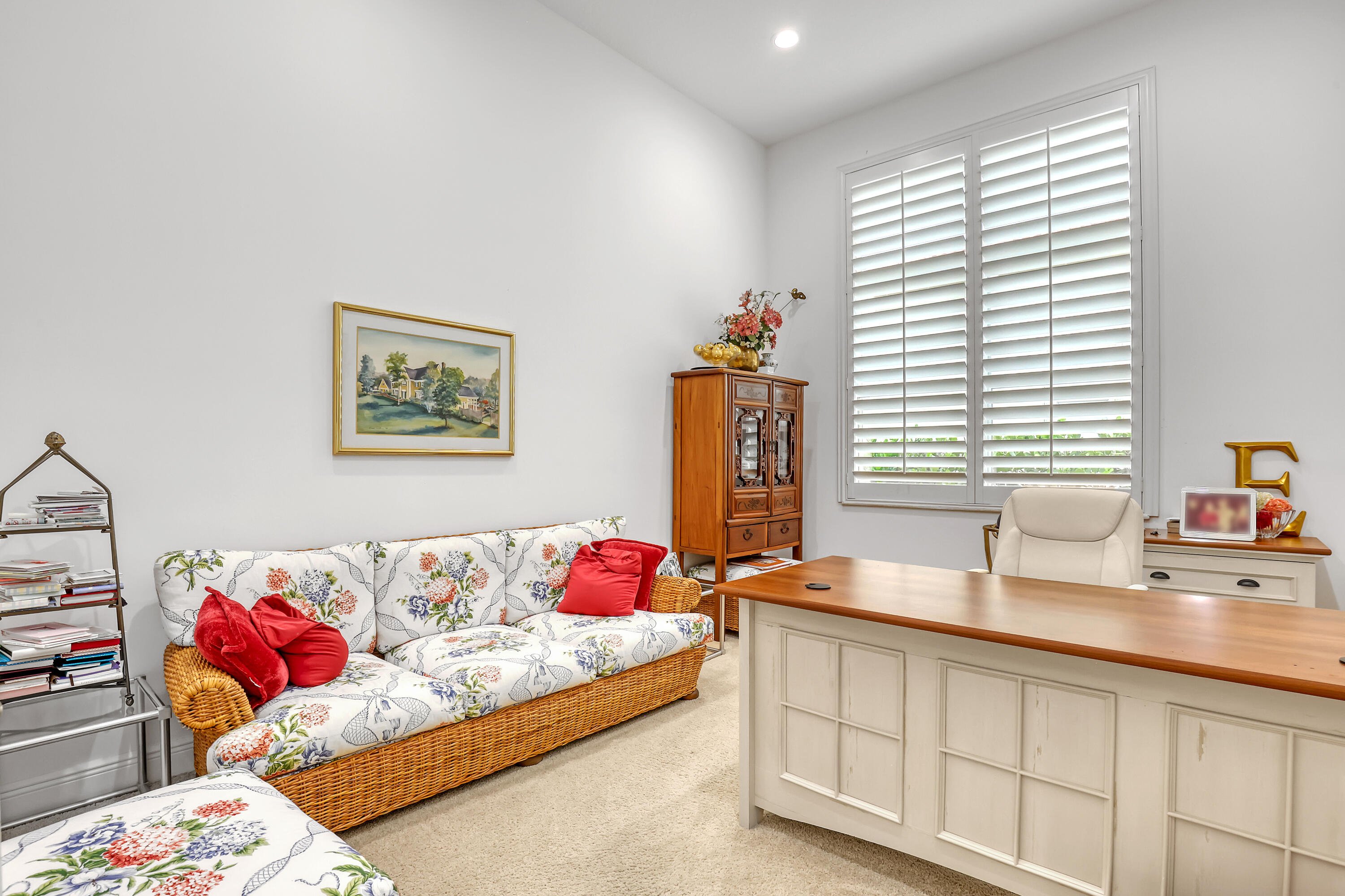 Den:Office