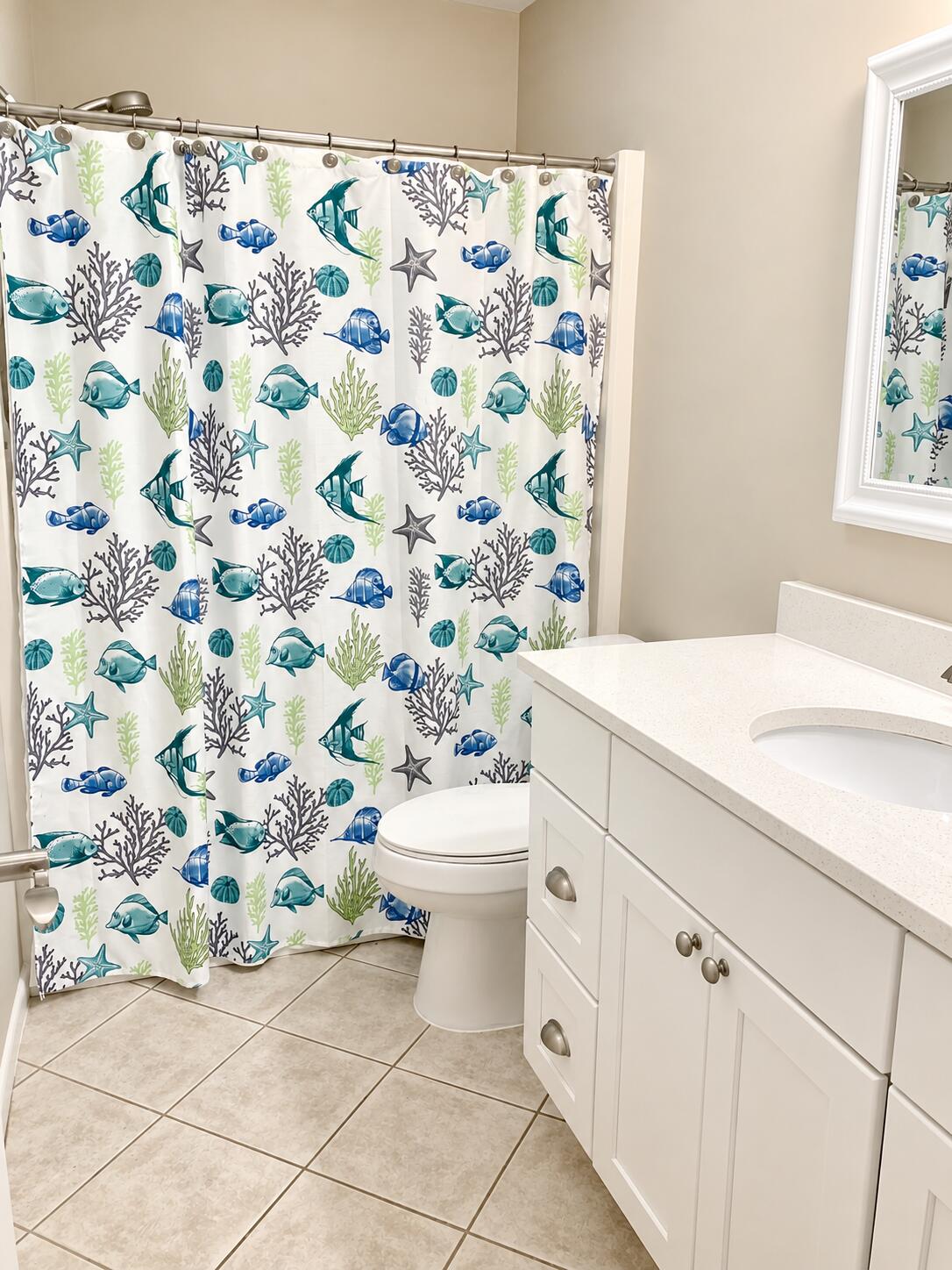 hall bathroom-255 paradise blvd