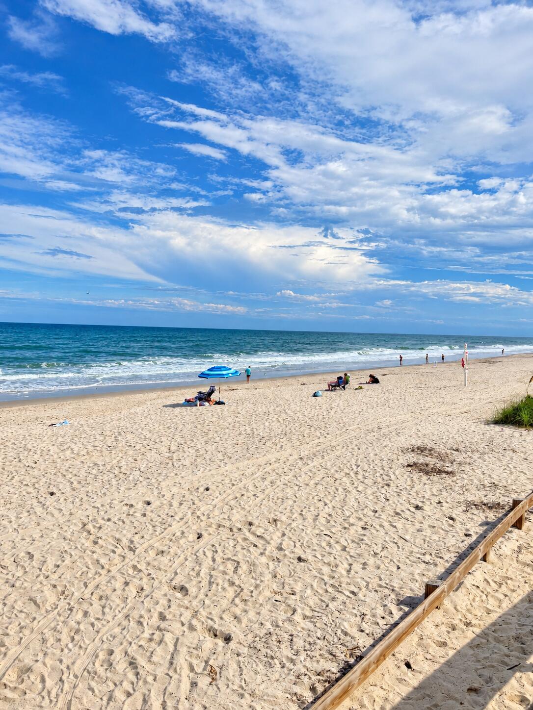 beach - 255 paradise blvd
