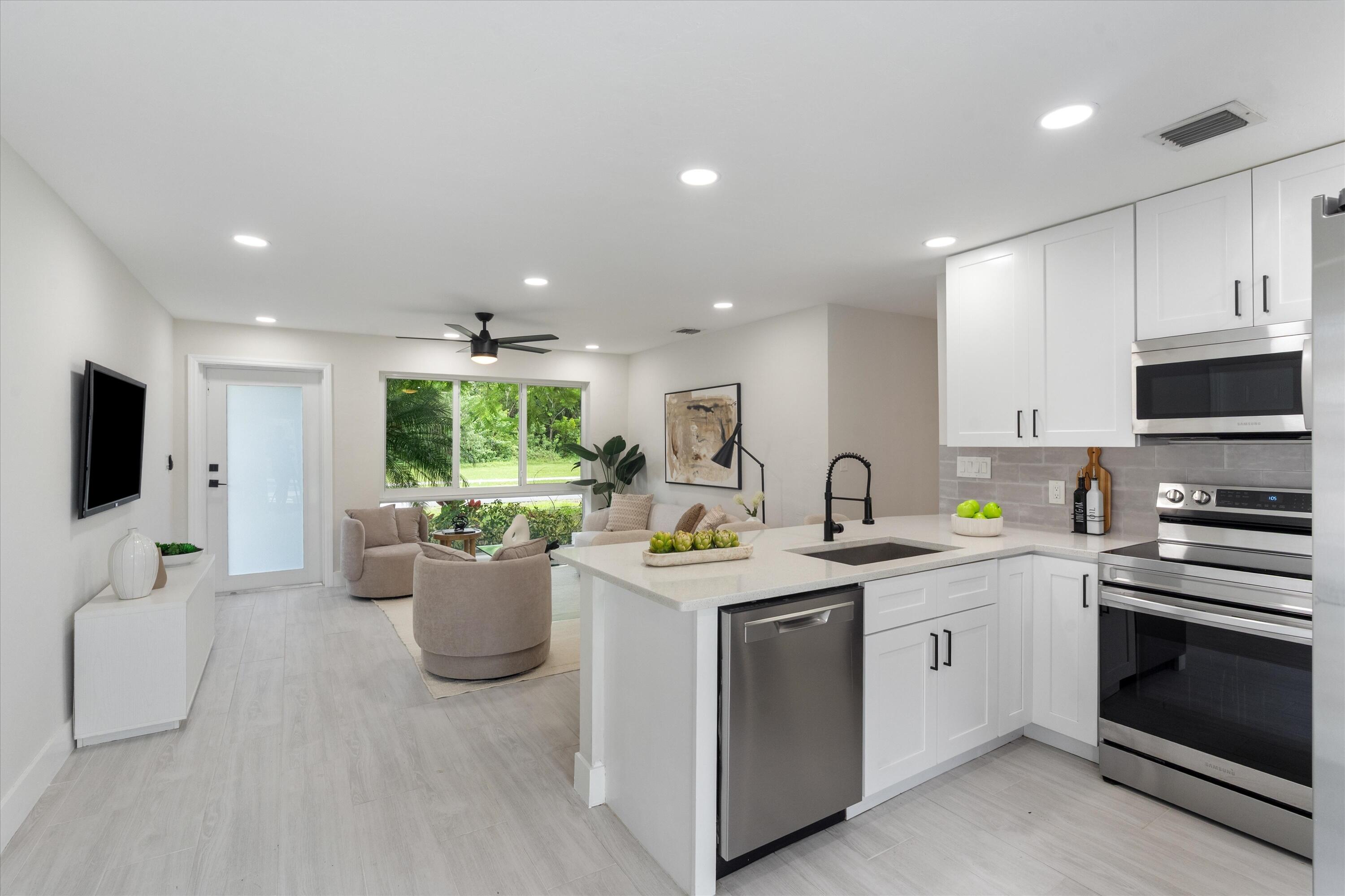 06-1339 SW 46th Ave Ft. Lauderddale, fl-