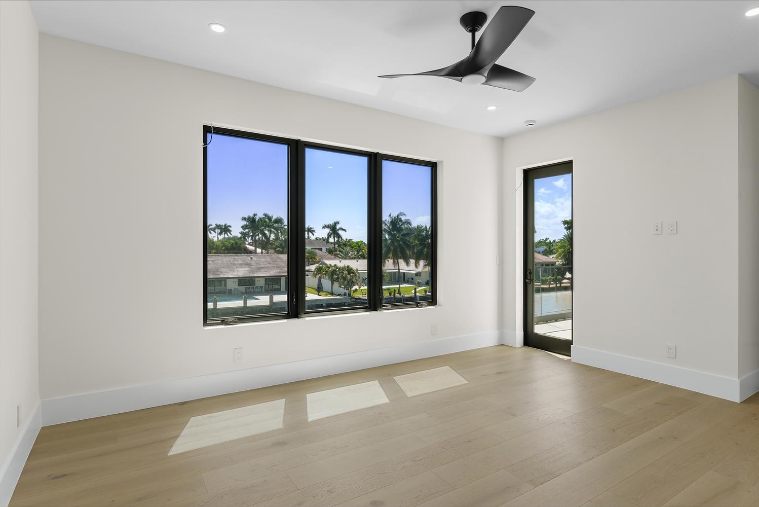 055-047-2856 NE 26th St-1499x1000