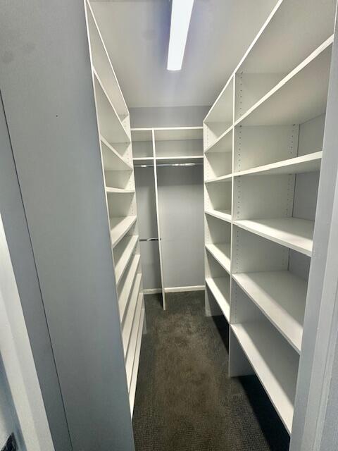 Walk In Closet