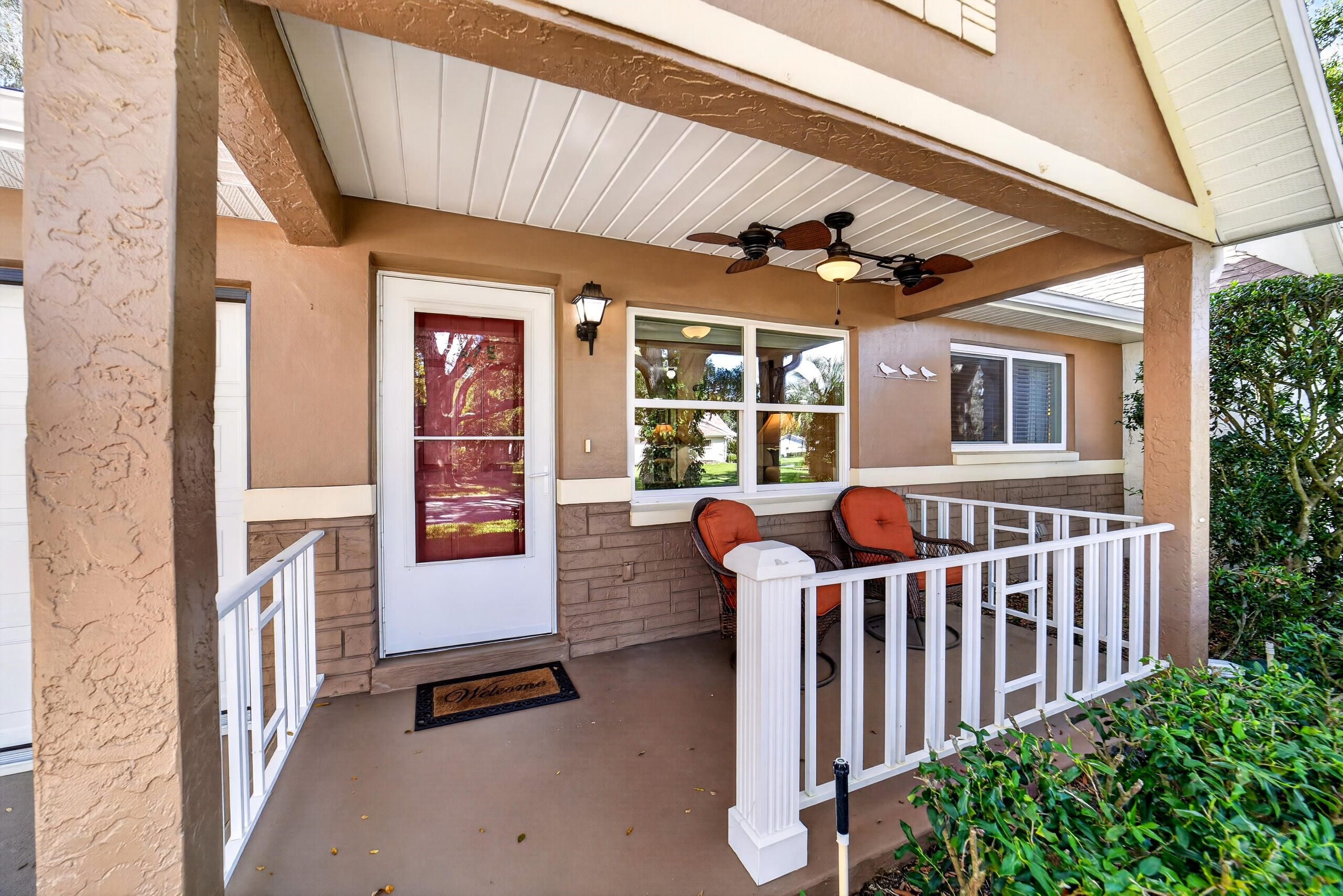 Porch with Ceiling Fan