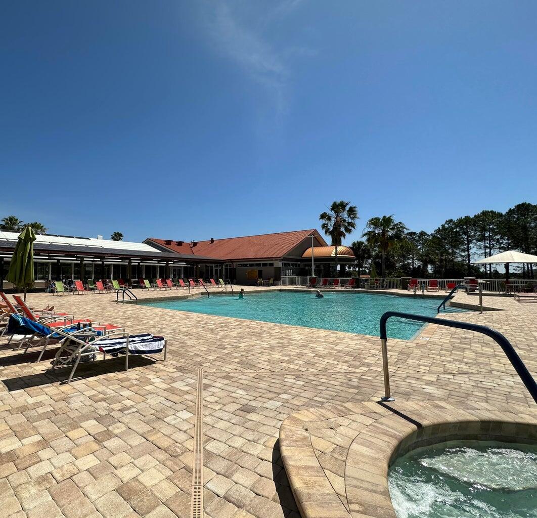 OTOW Arbor Pool