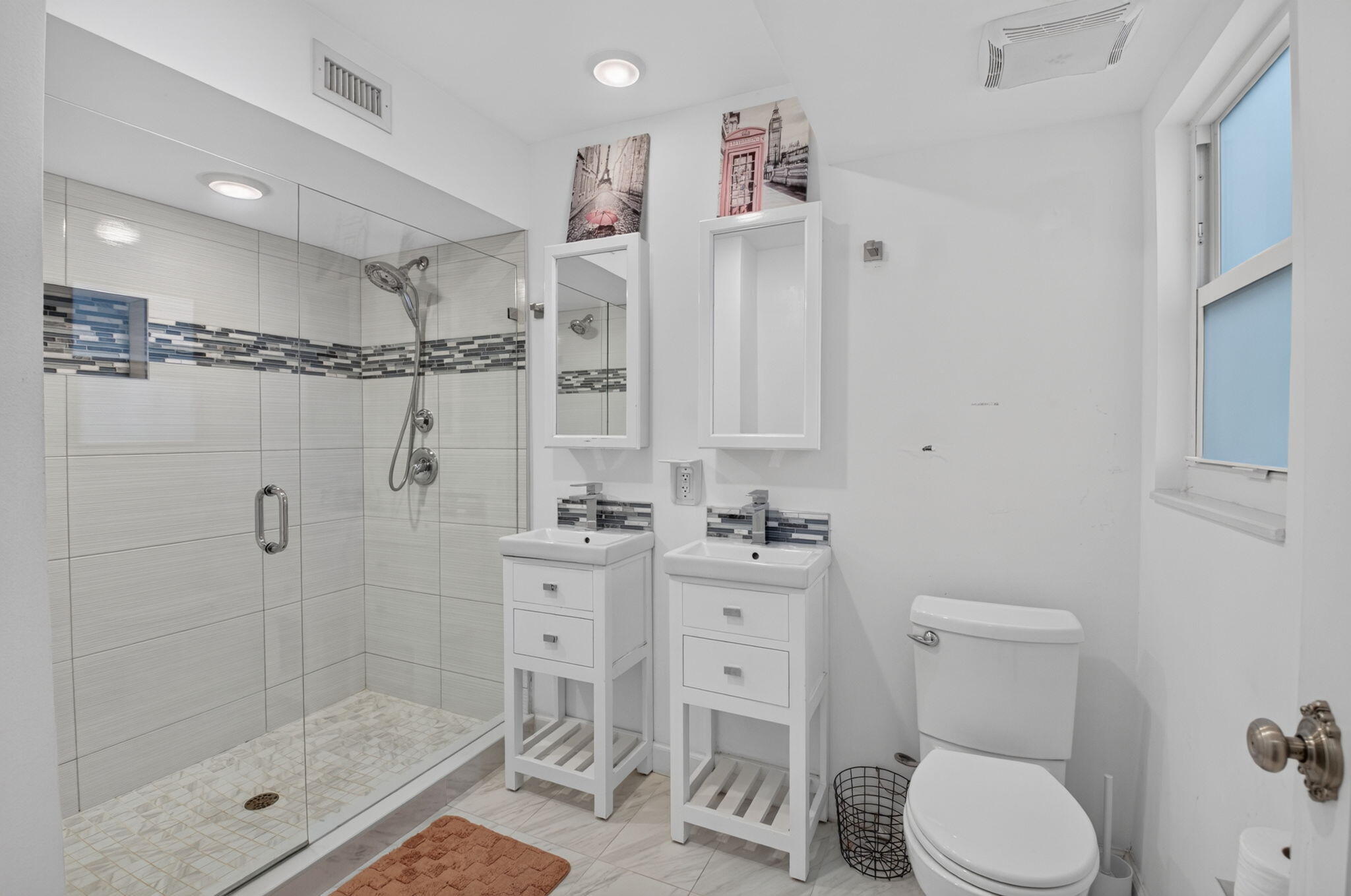1st Bathroom 1