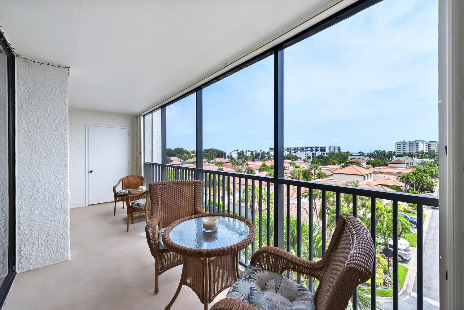 Screened in Balcony