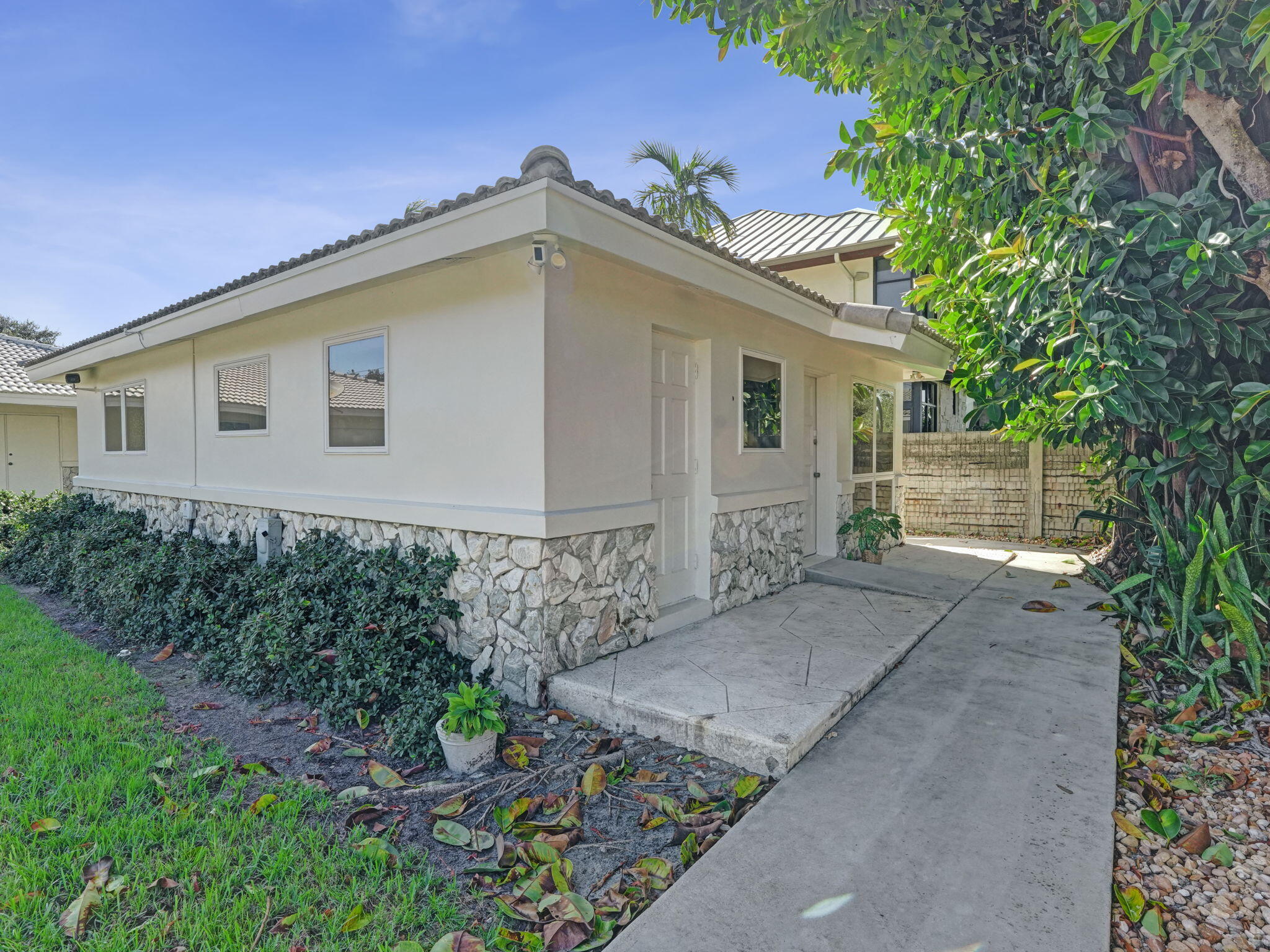 2 bedroom Guest House