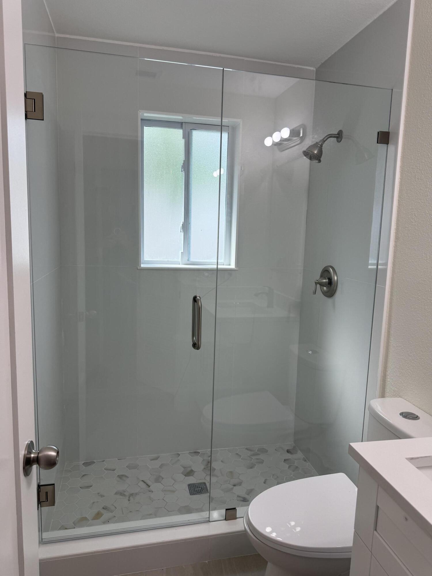 Glass shower door