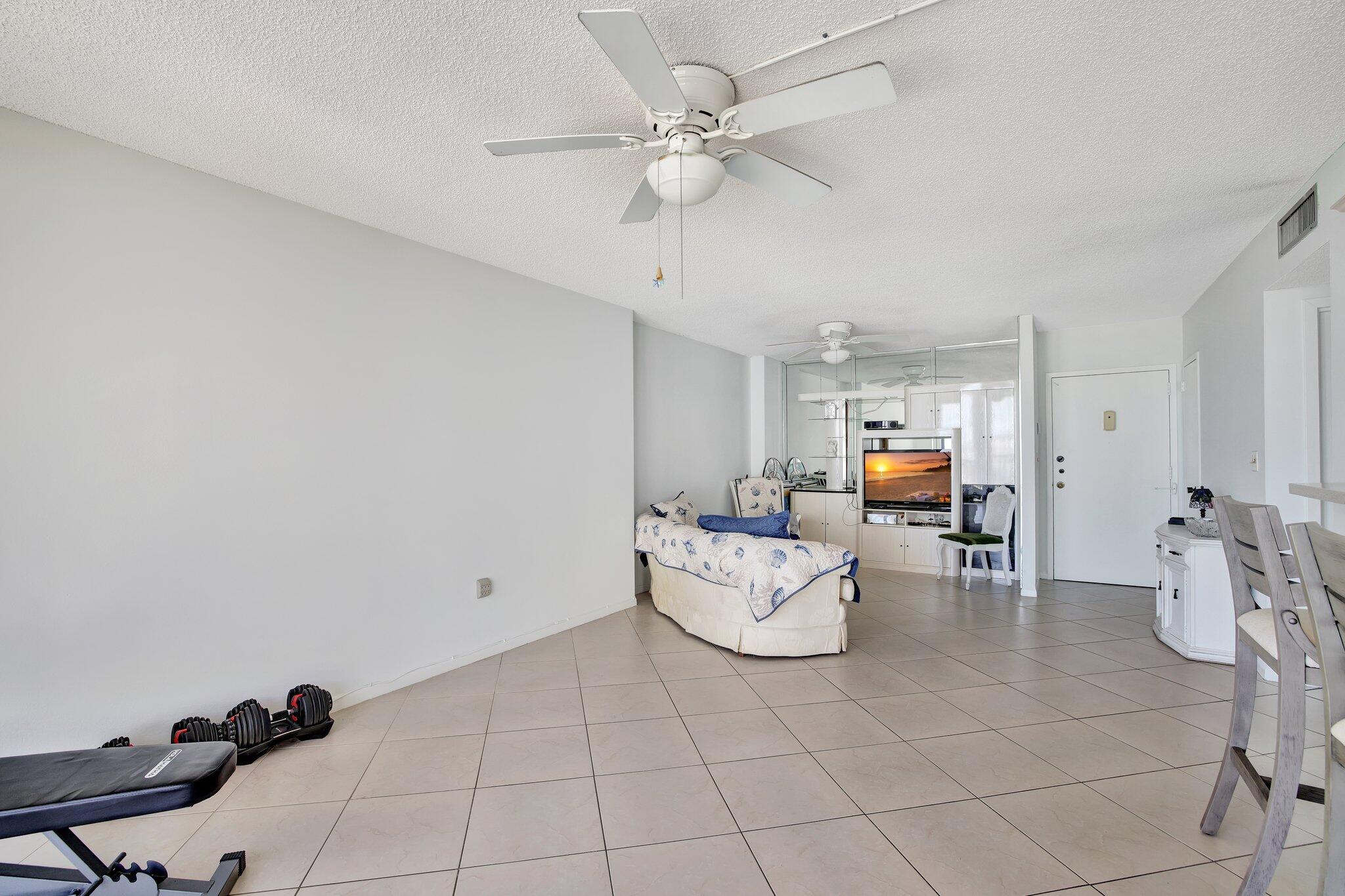 24-web-or-mls-699A2658