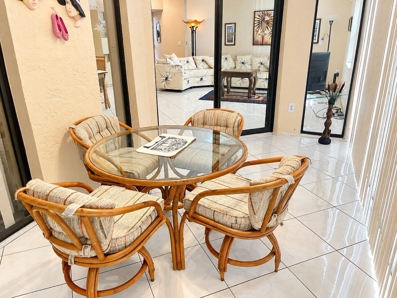 Lanai 2