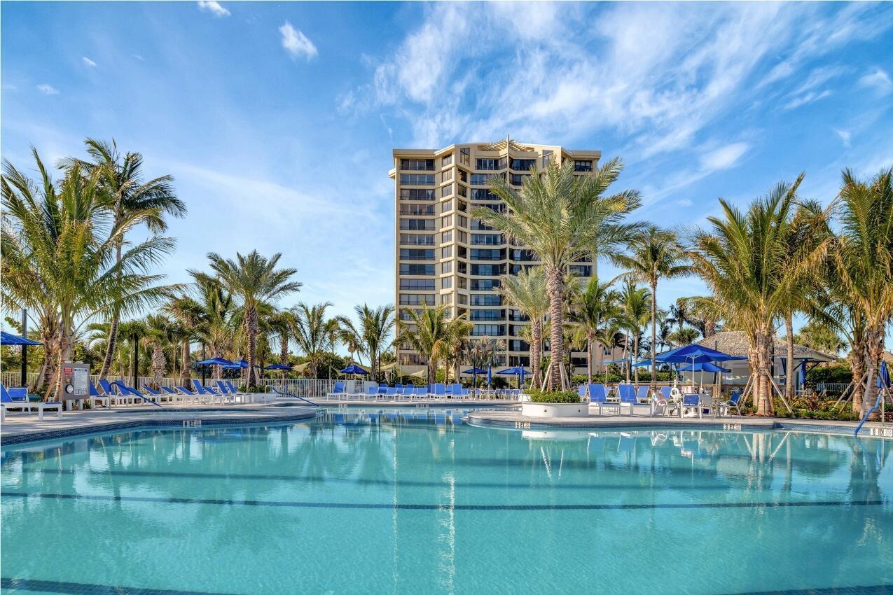 MAIN POOL