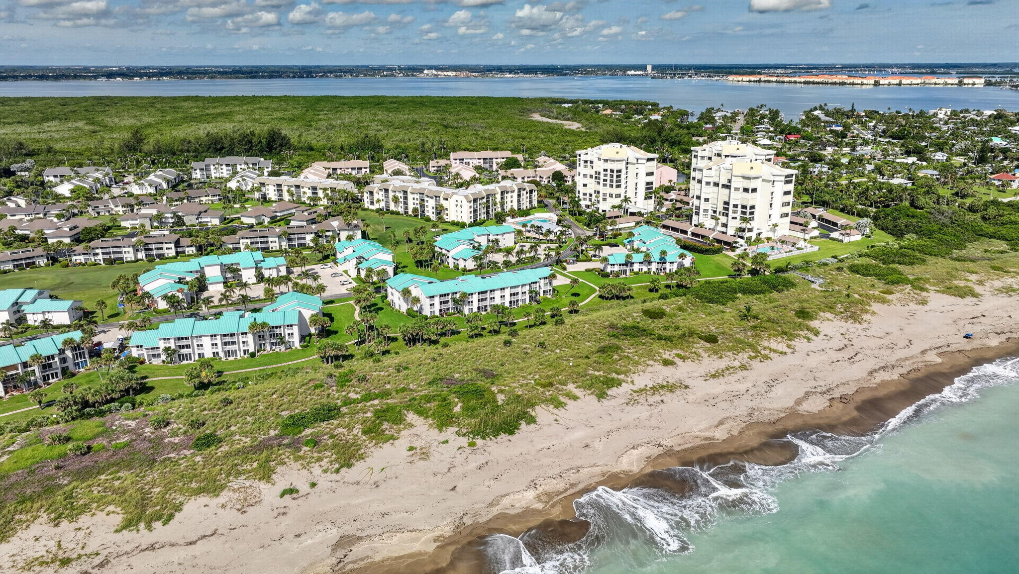 BEAUTIFUL ISLAND LOCATION