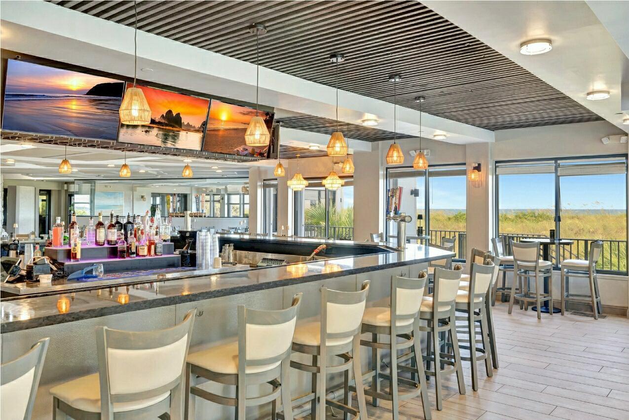 BAR AREA