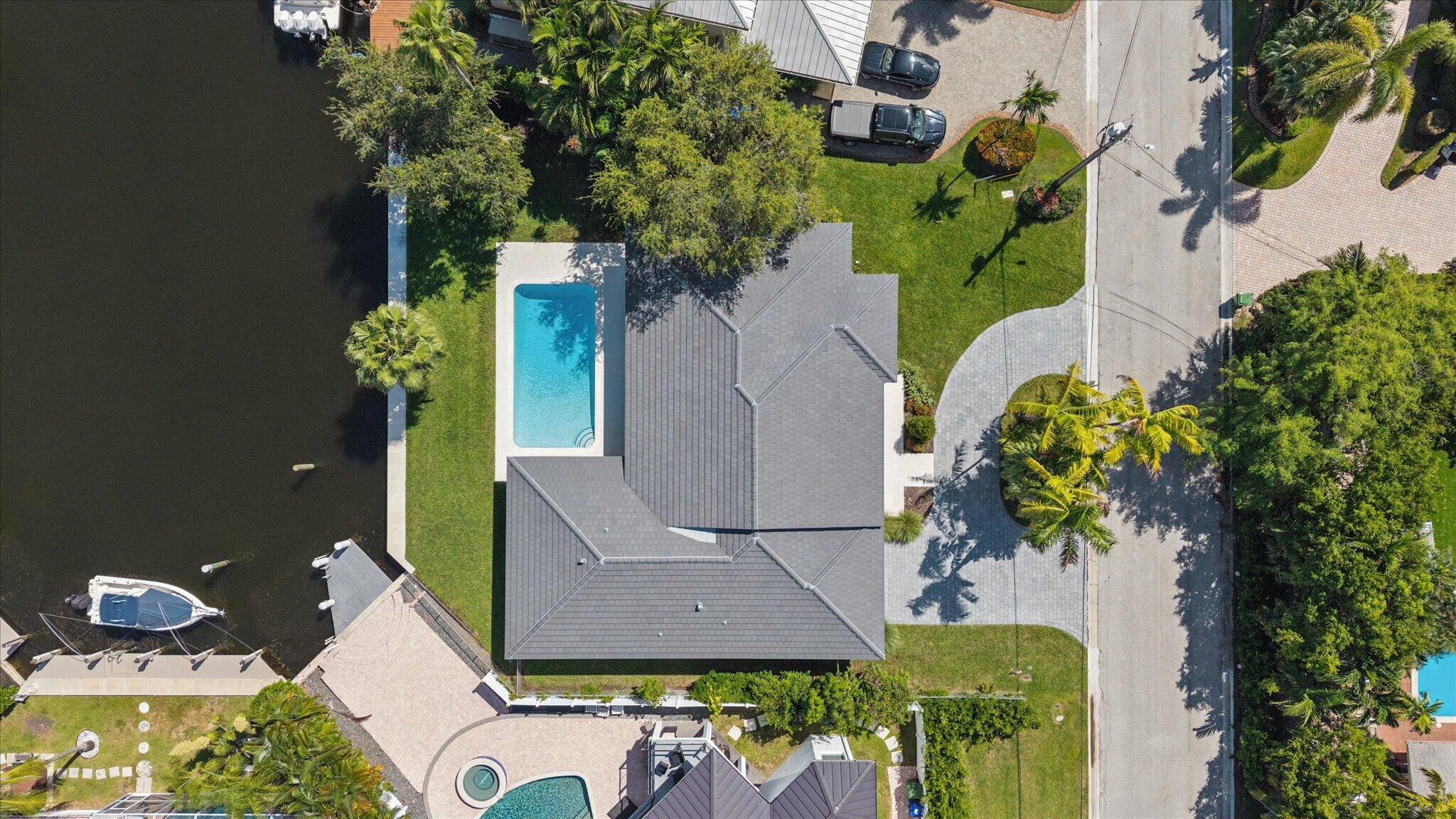 34-Bertanzetti-3111 NE 55th St-34